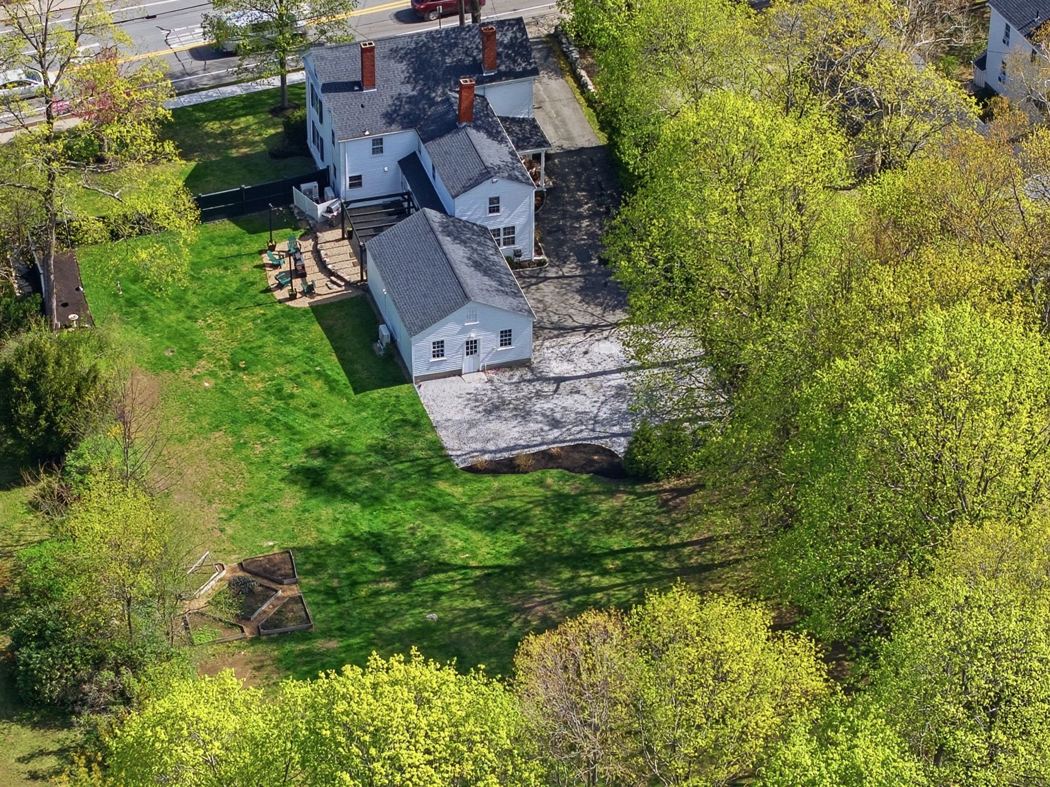 5-web-or-mls-5GreatRoadBedfordMA-05.jpg