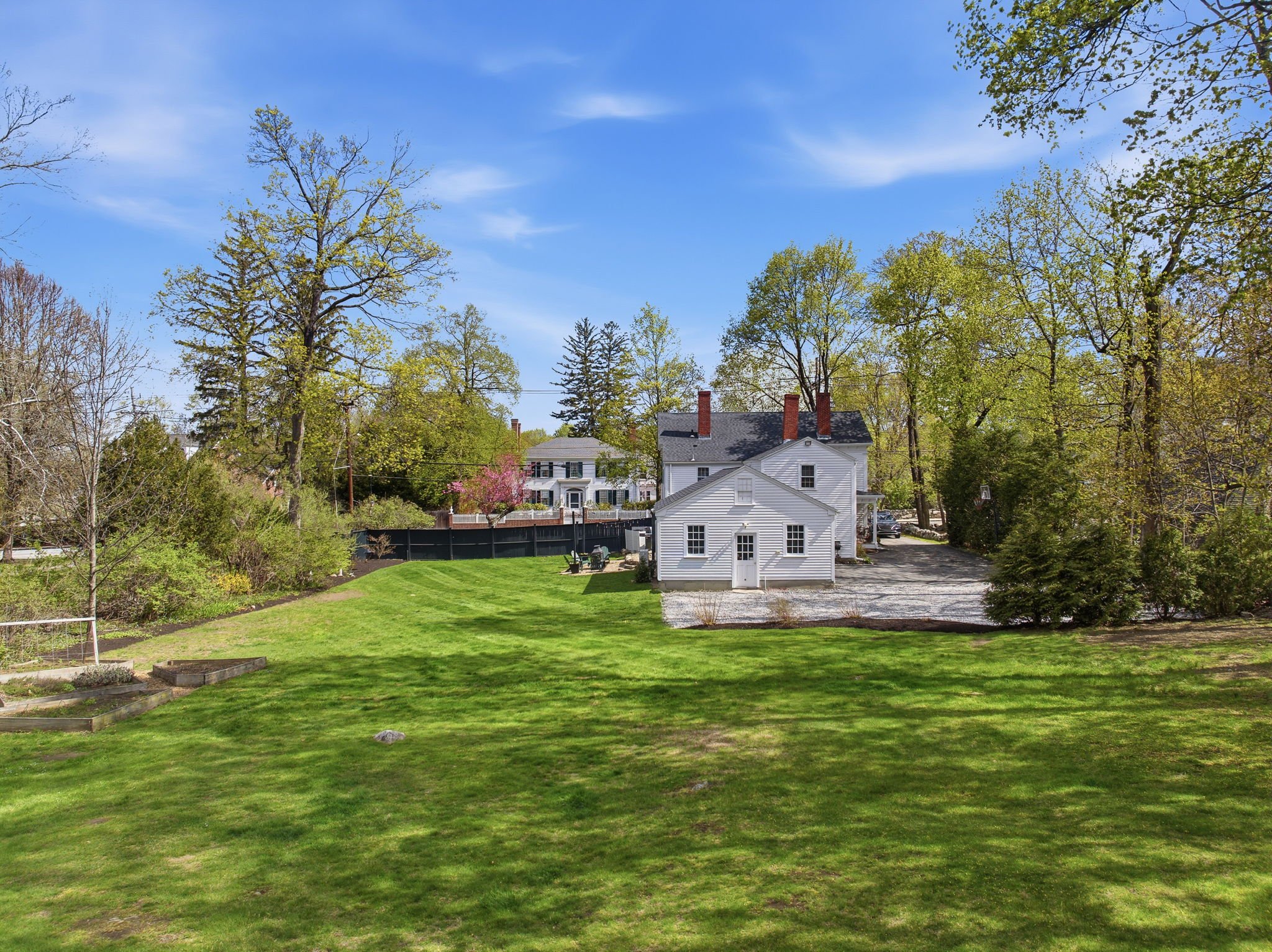 12-web-or-mls-5GreatRoadBedfordMA-12.jpg