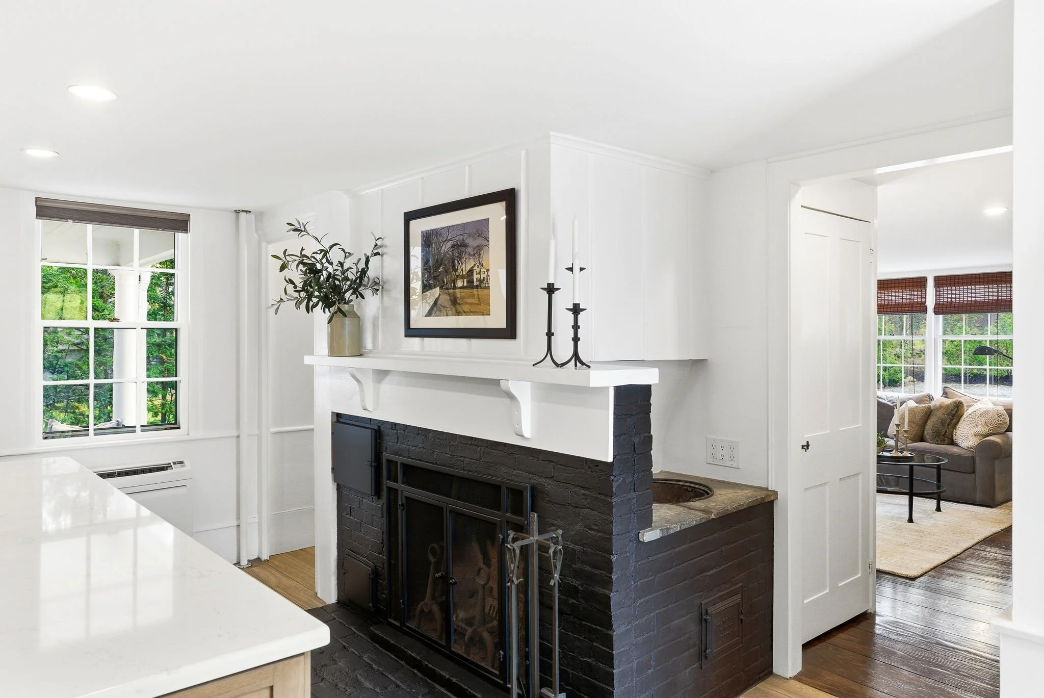 25-web-or-mls-5GreatRoadBedfordMA-25.jpg