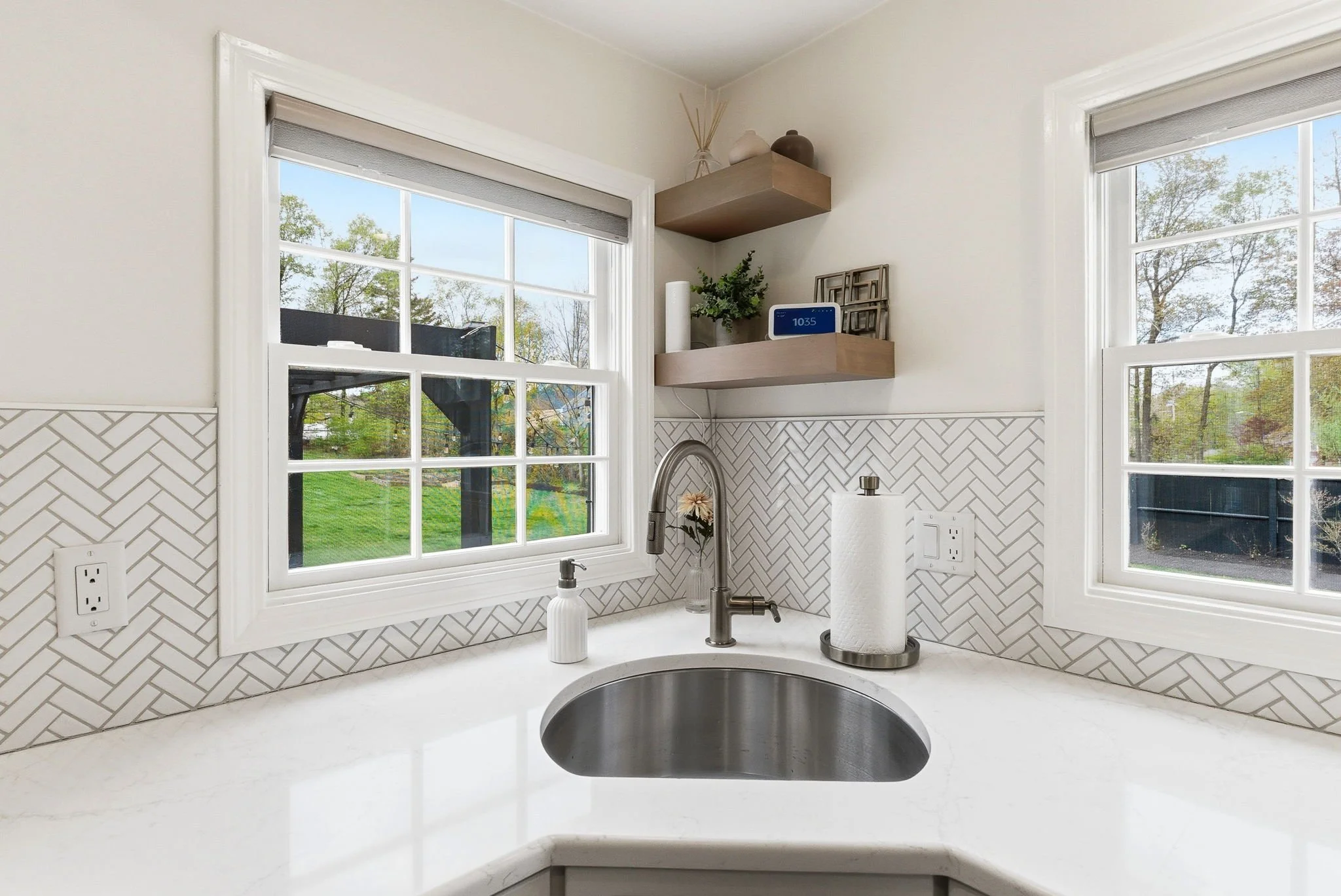 32-web-or-mls-5GreatRoadBedfordMA-32.jpg
