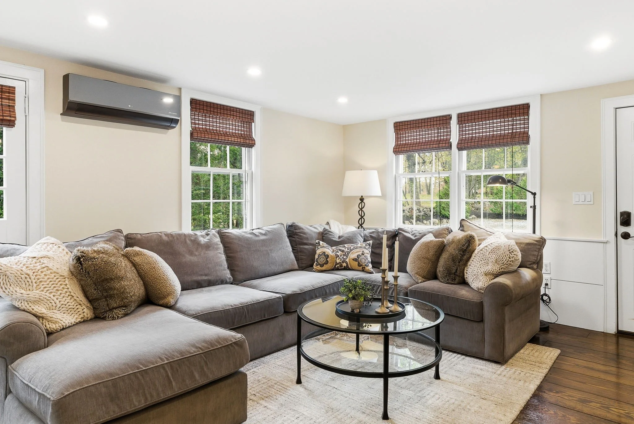 36-web-or-mls-5GreatRoadBedfordMA-36.jpg