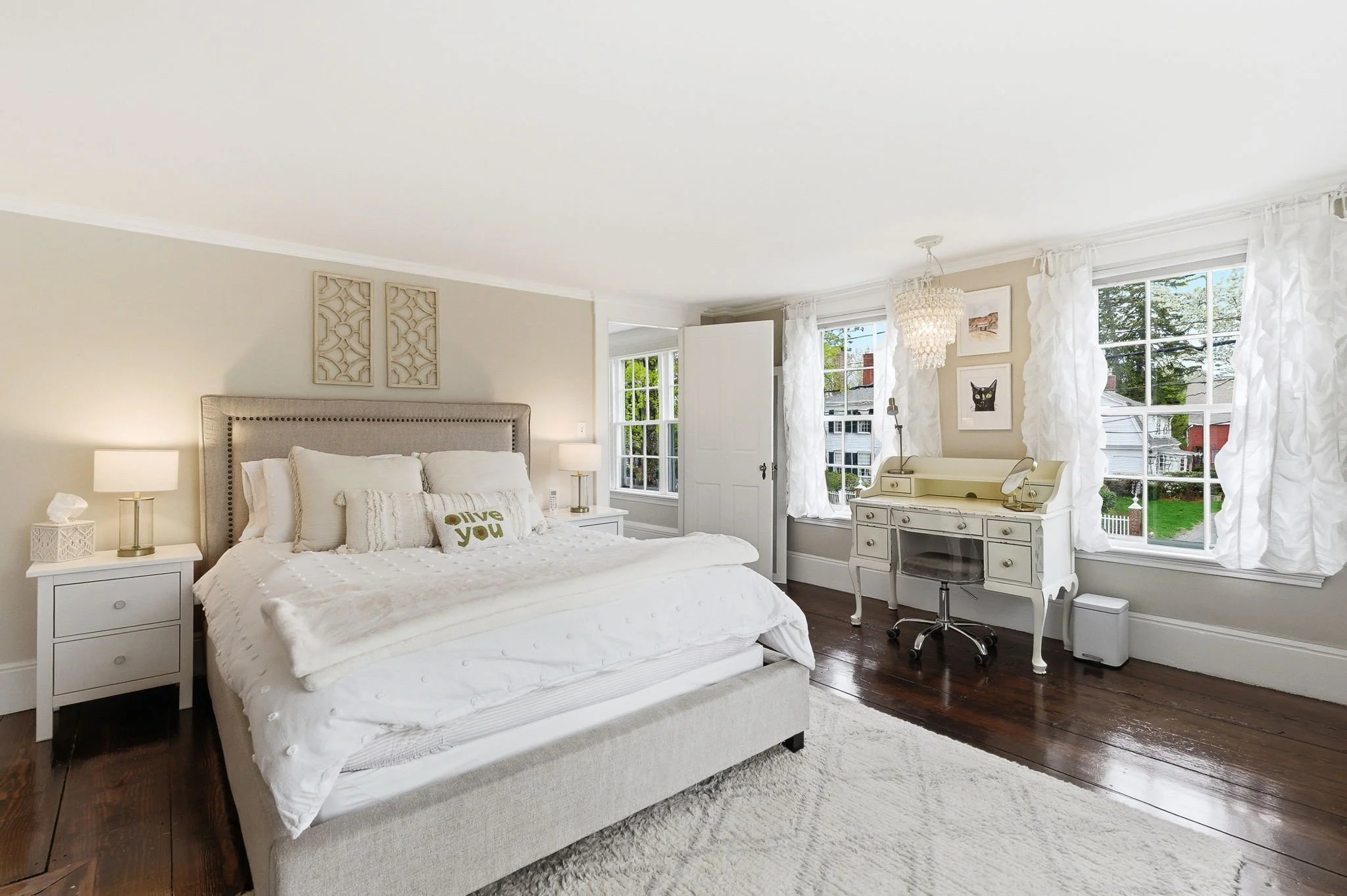 49-web-or-mls-5GreatRoadBedfordMA-49.jpg