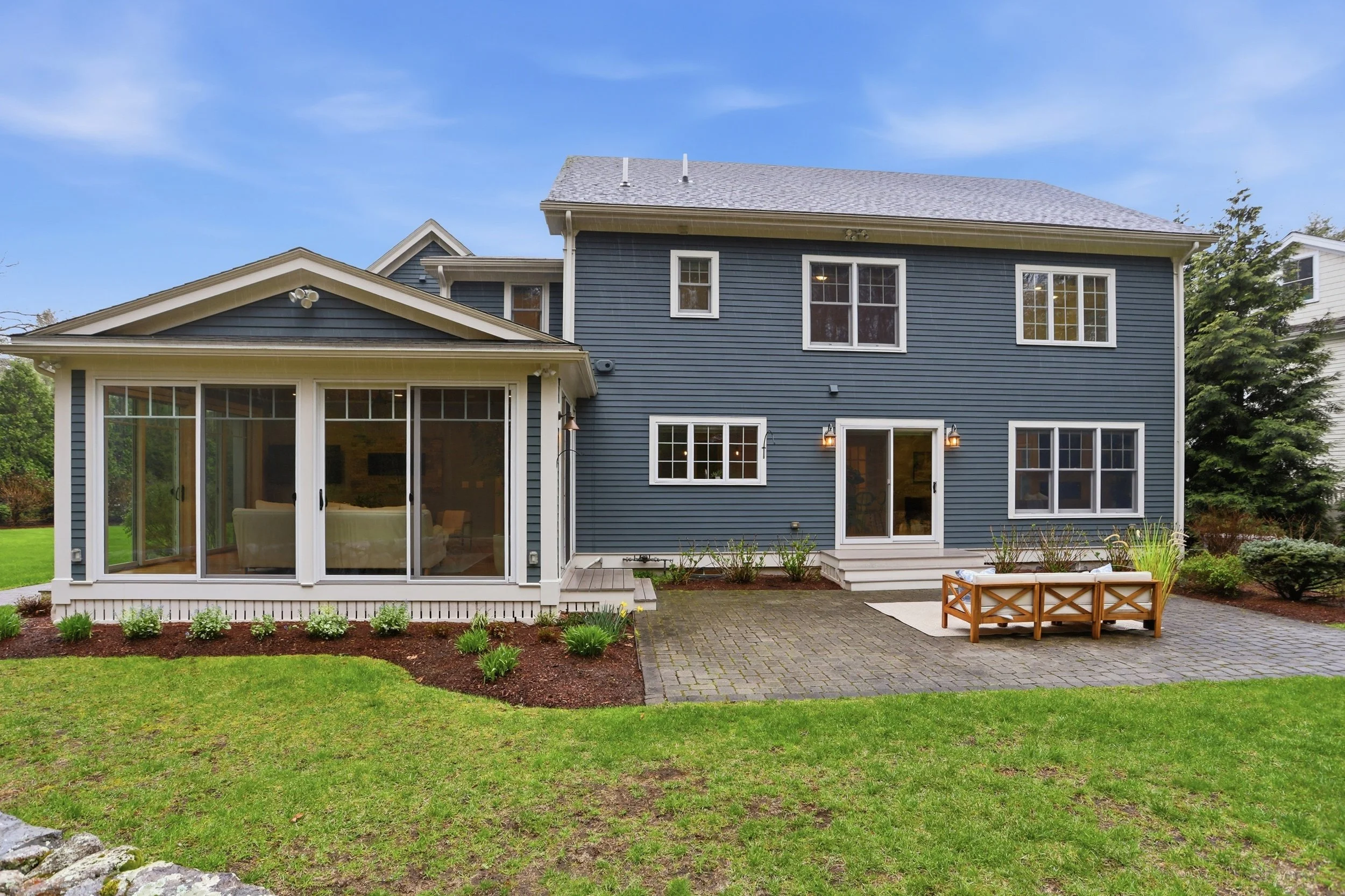 51_r6m21067.jpg
