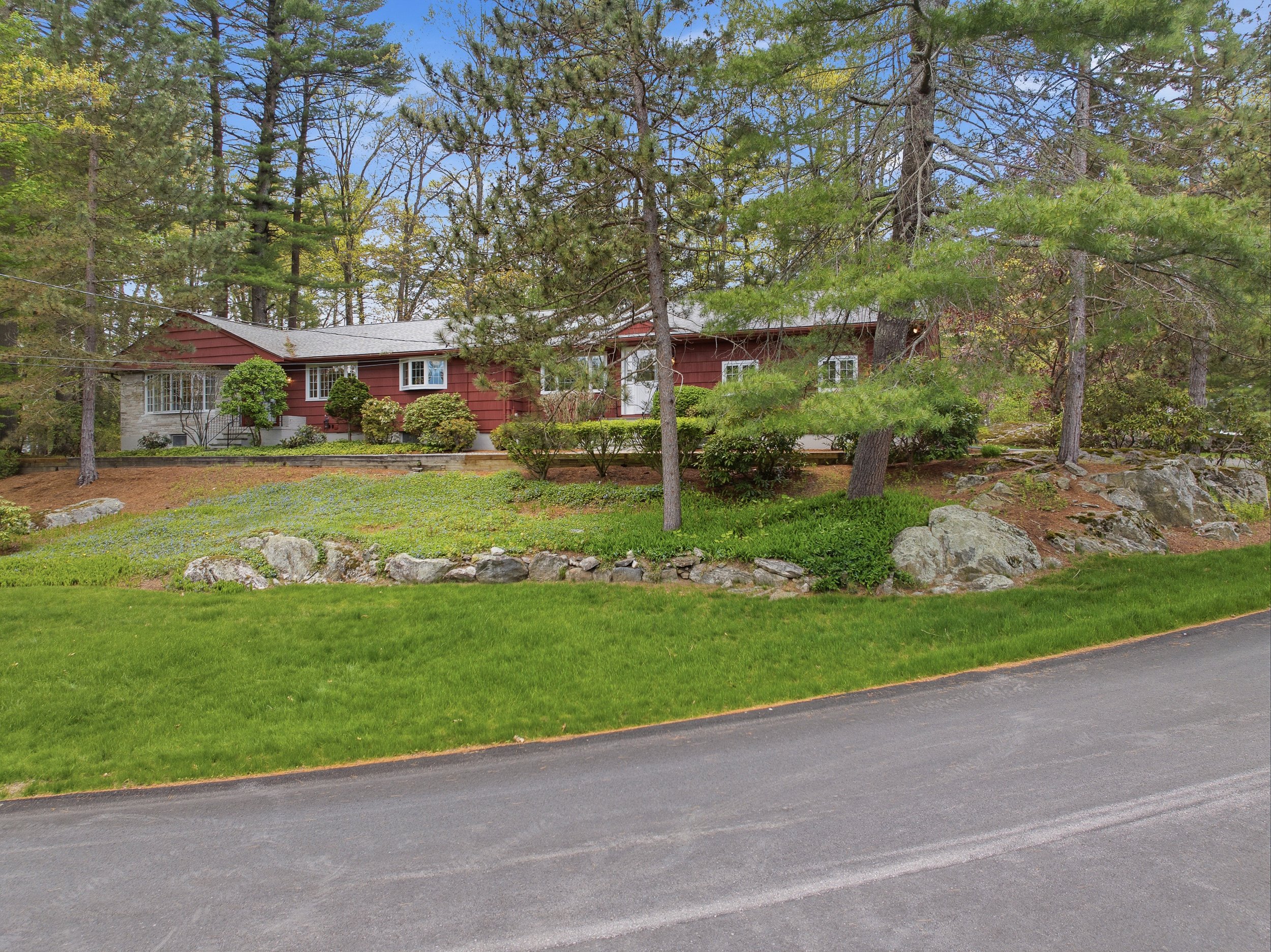 2-print-23HaydenLaneBedfordMA-02.jpg