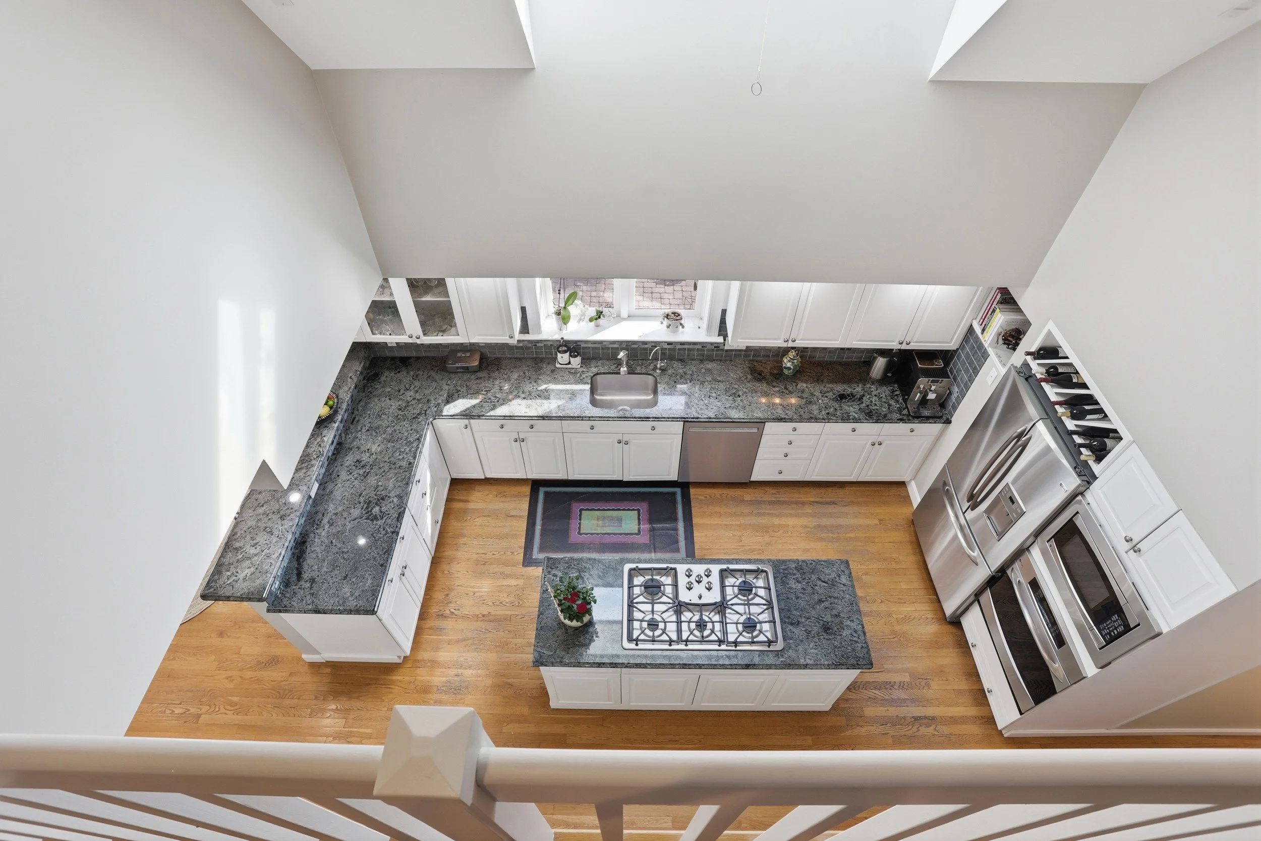 72_ppr62197.jpg