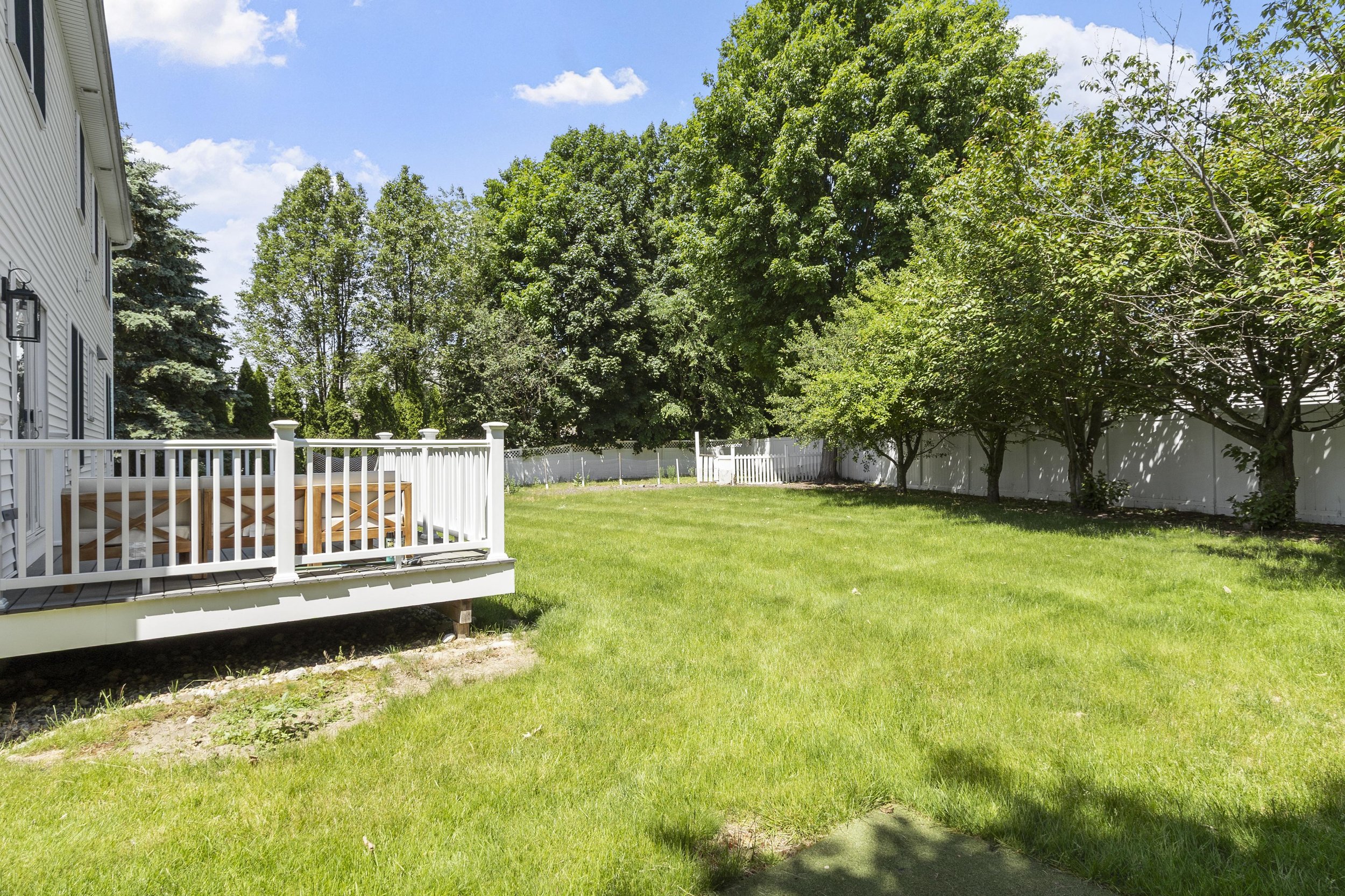 9 Meeting House Circle Bedford Massachusetts Job 39273 0010.jpg