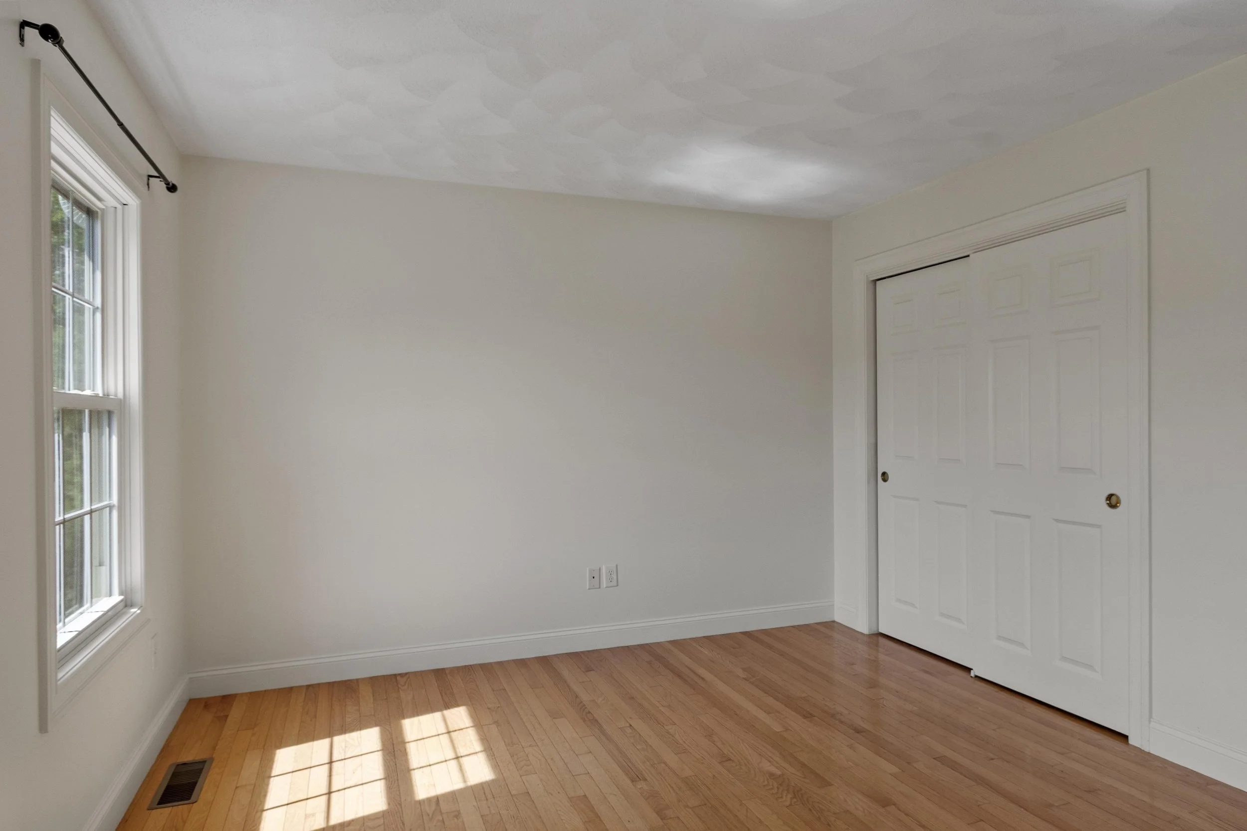 9 Meeting House Circle Bedford Massachusetts Job 39273 0049.jpg