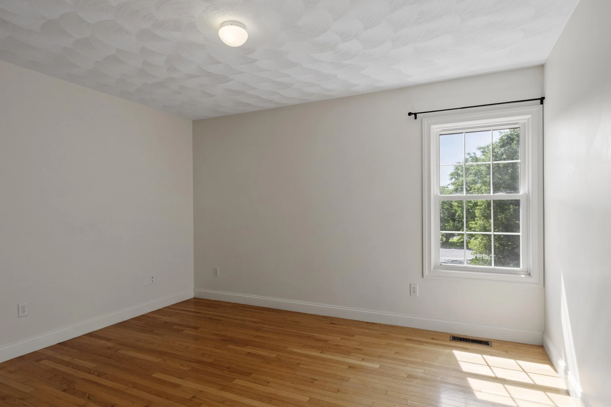 9 Meeting House Circle Bedford Massachusetts Job 39273 0051.jpg