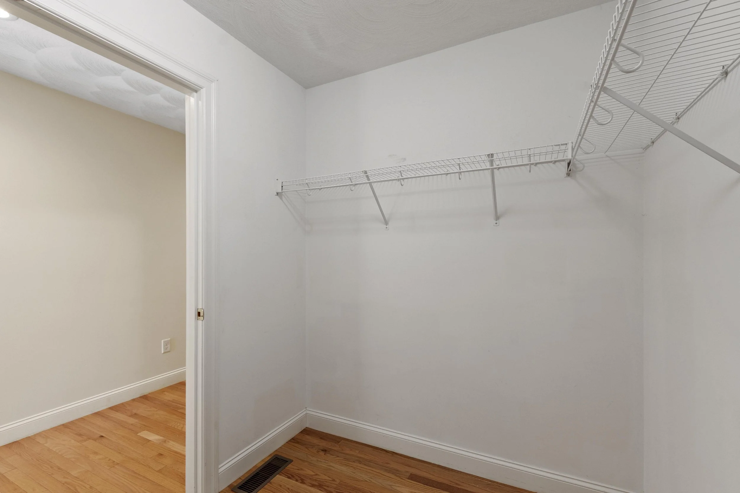 9 Meeting House Circle Bedford Massachusetts Job 39273 0064.jpg