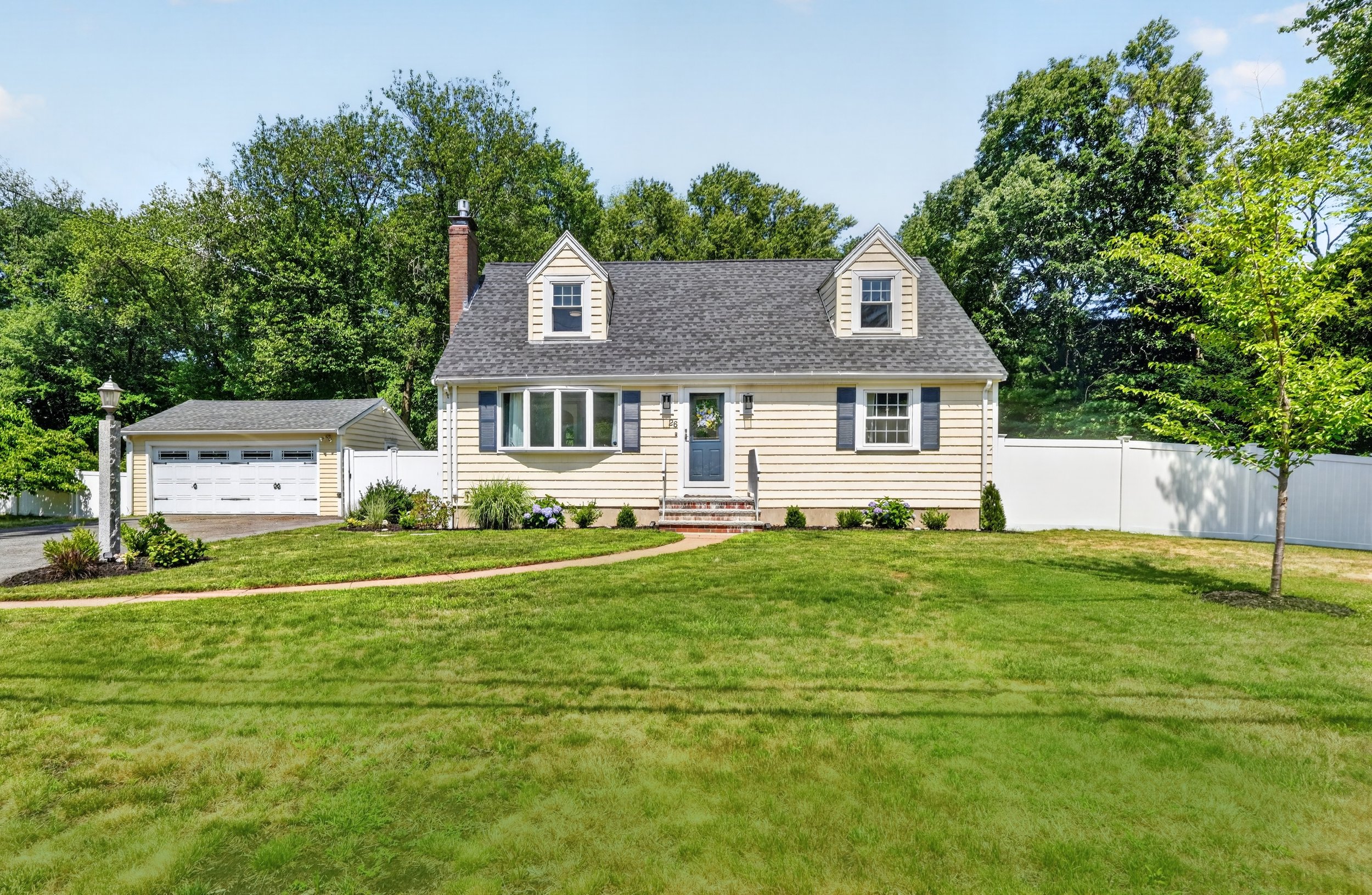 26 Brooksbie Road | Bedford,&nbsp;MA&nbsp;01730 