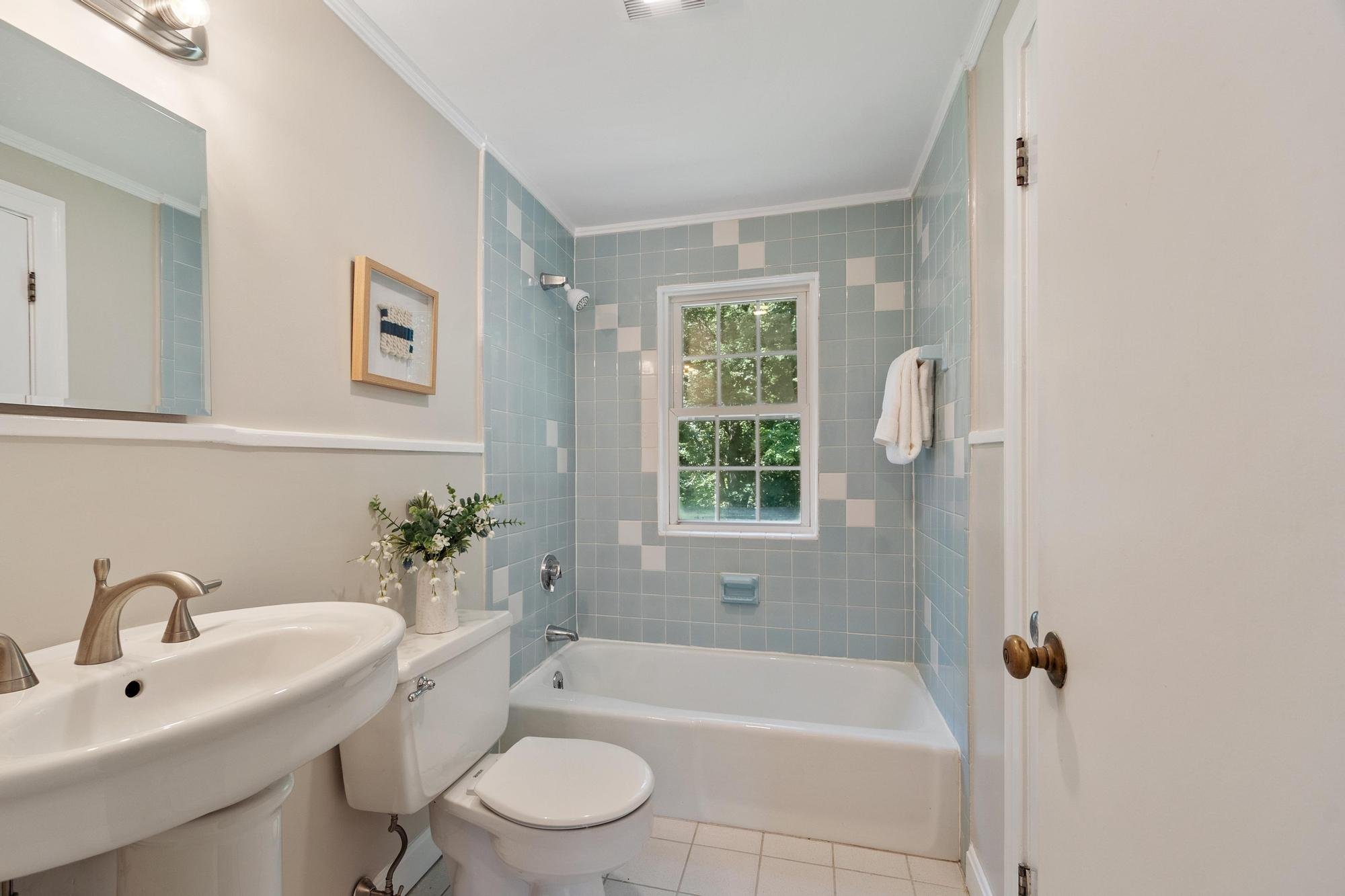 7 Curve Street Bedford Massachusetts Job 39971 0033.jpg