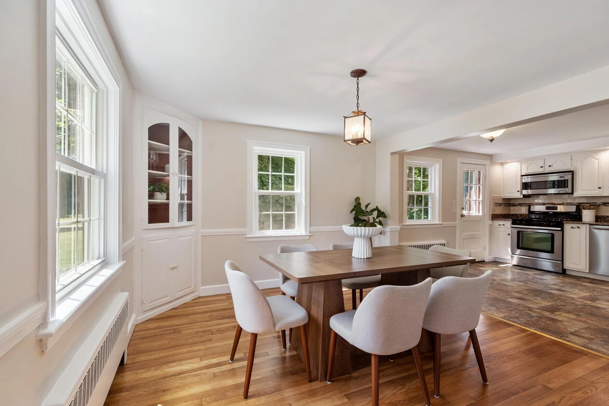 7 Curve Street Bedford Massachusetts Job 39971 0036.jpg
