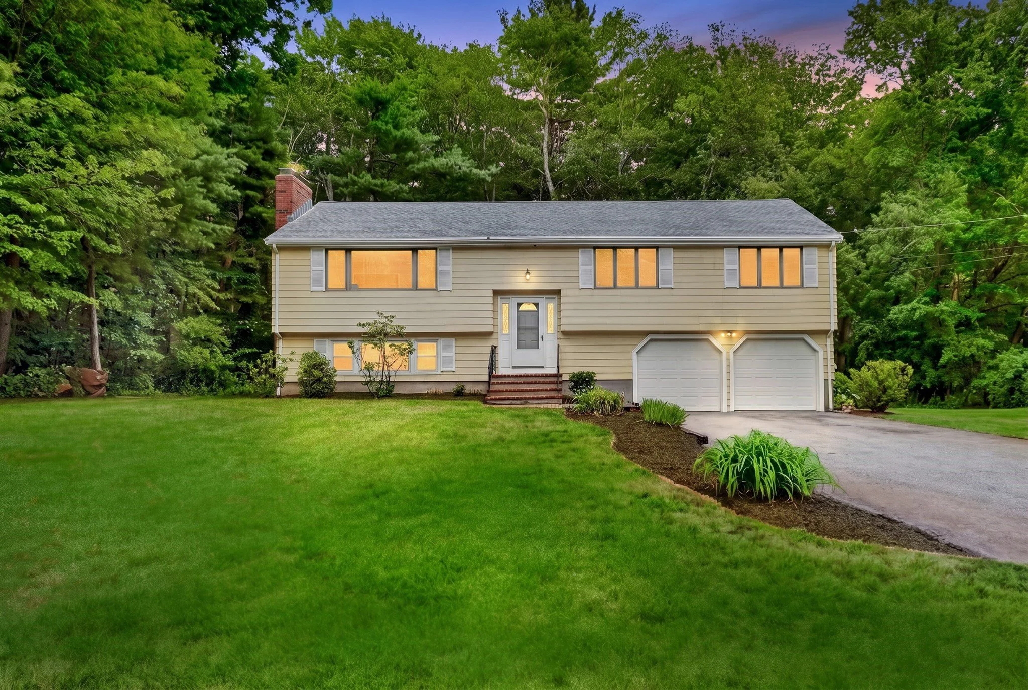 10 Glenridge Dr | Bedford MA, 01730