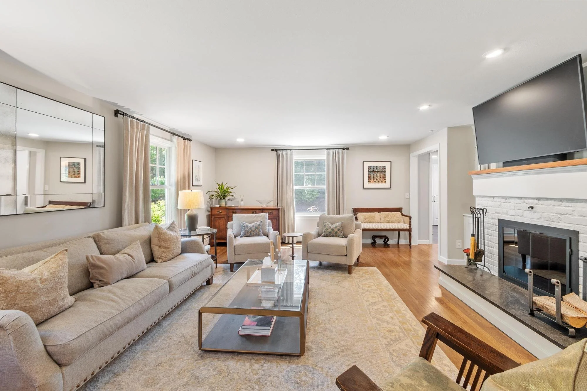 5 Adirondack Road Chelmsford Massachusetts Job 40315 0022.jpg