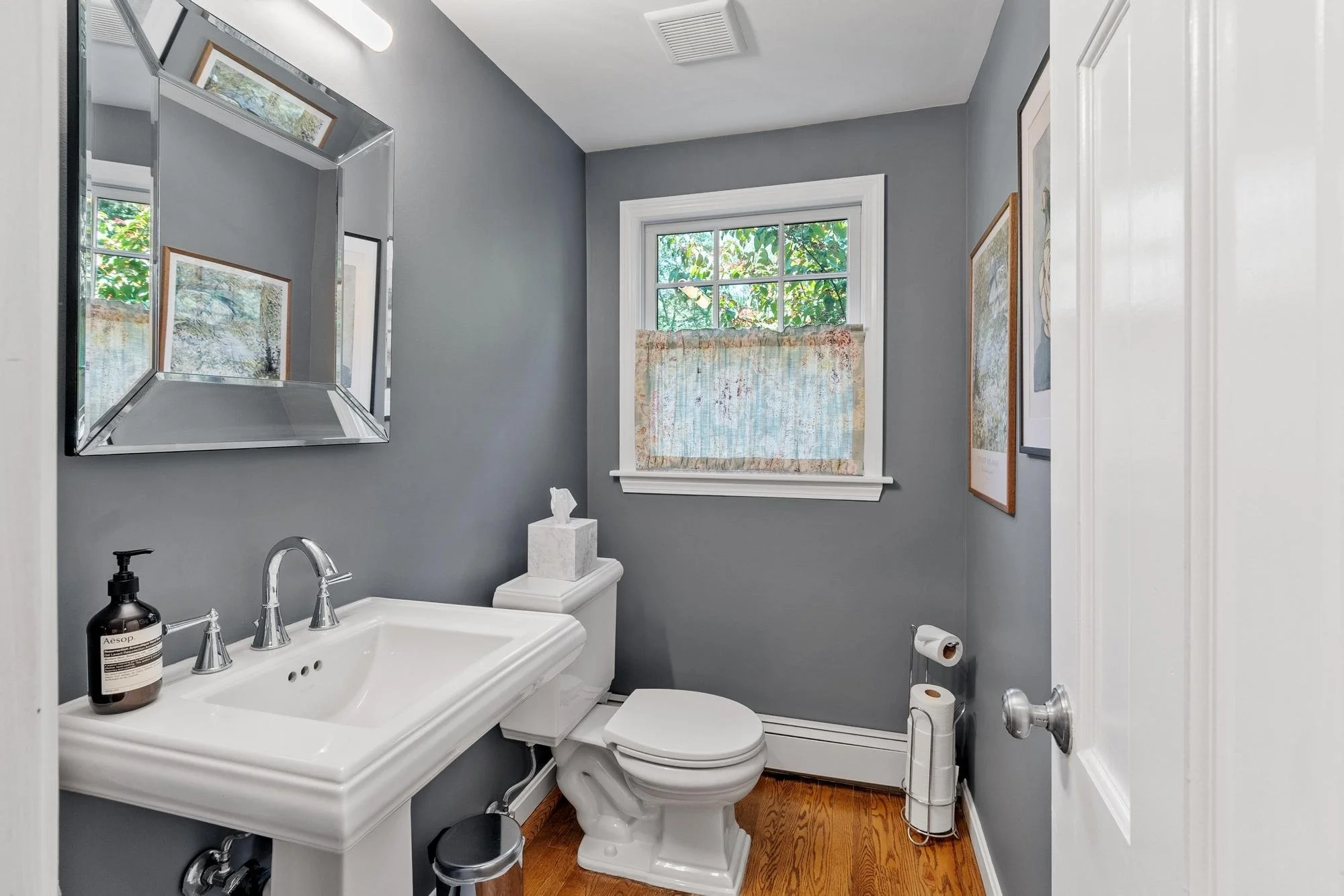 5 Adirondack Road Chelmsford Massachusetts Job 40315 0024.jpg