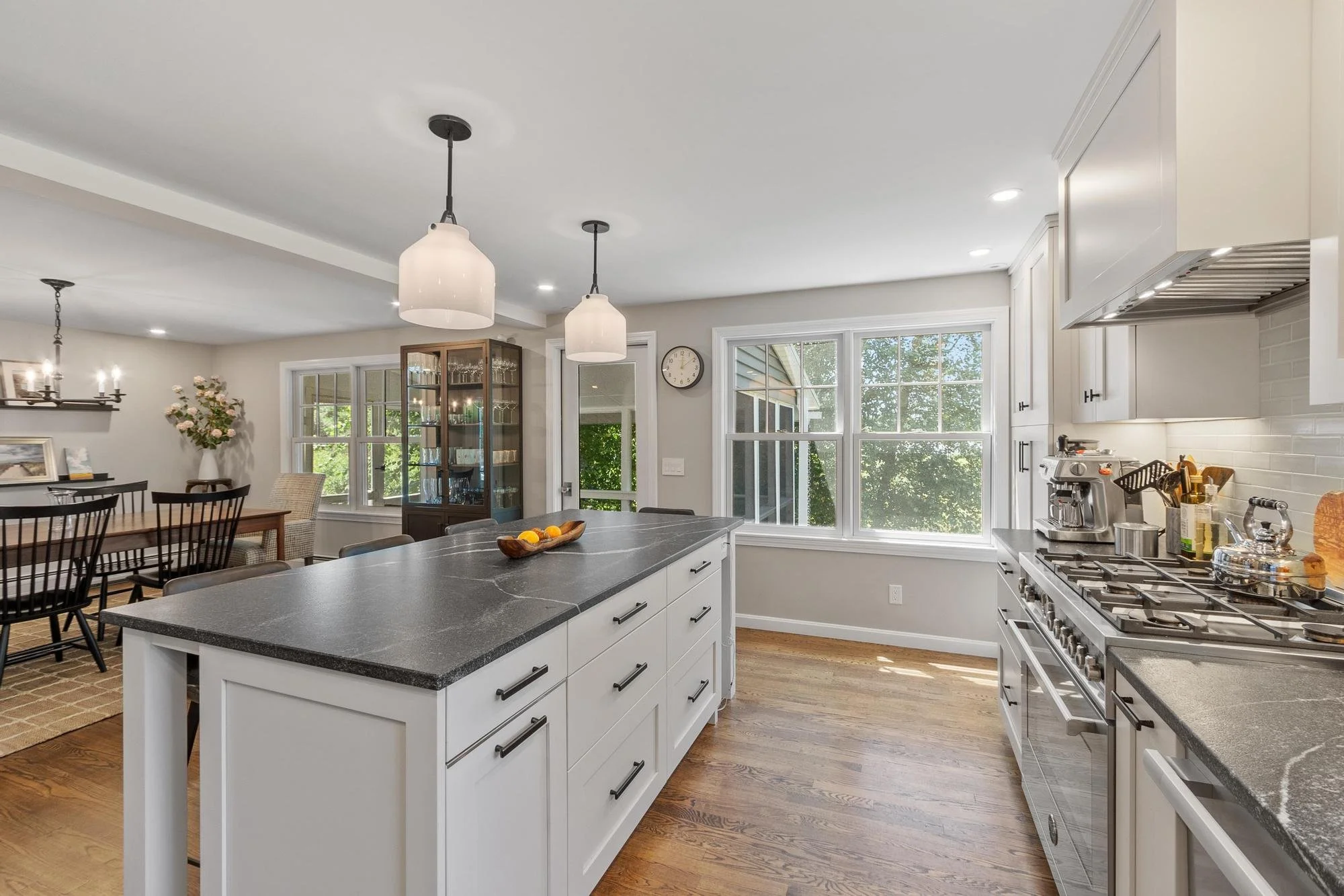 5 Adirondack Road Chelmsford Massachusetts Job 40315 0032.jpg