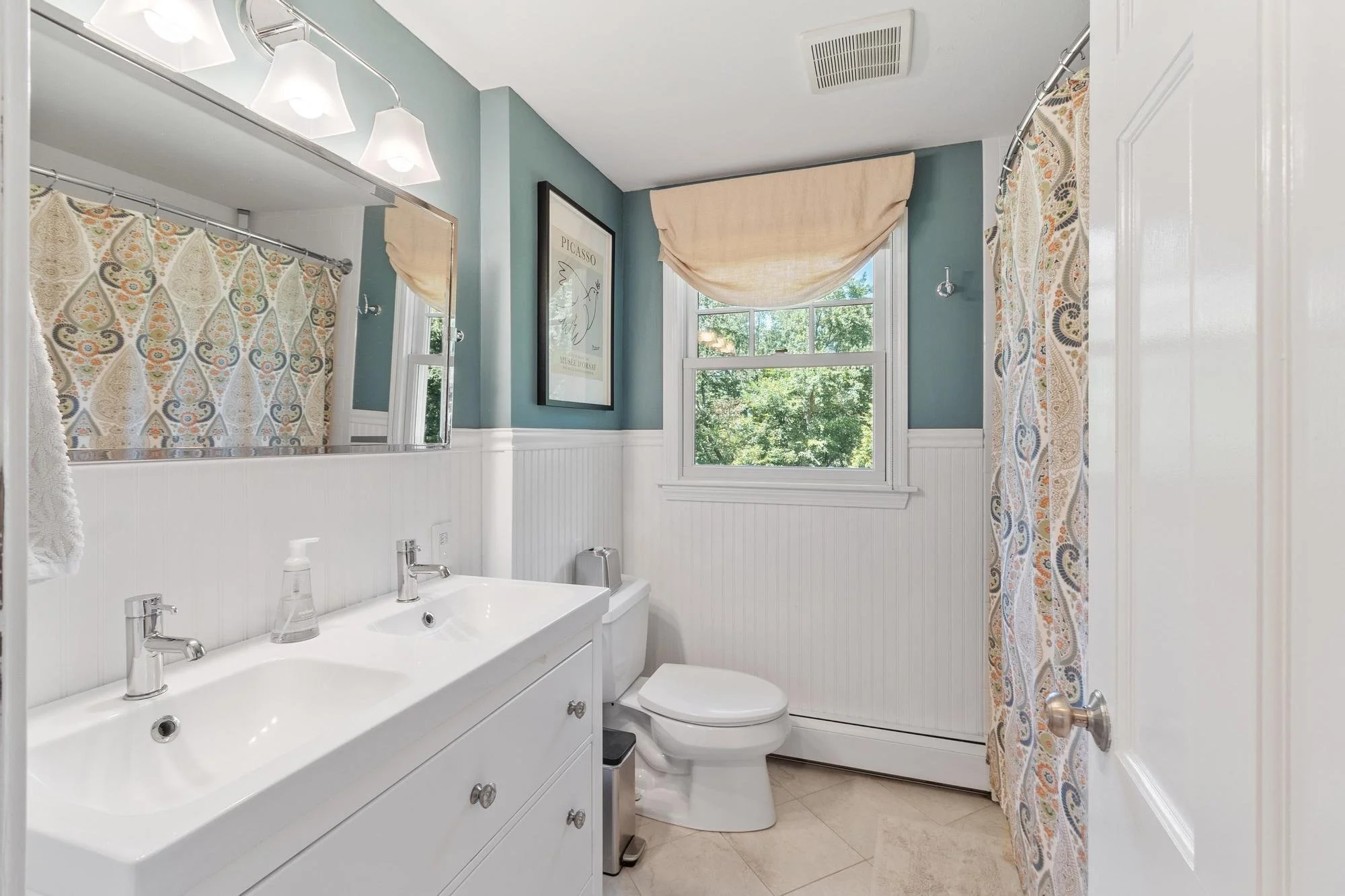 5 Adirondack Road Chelmsford Massachusetts Job 40315 0042.jpg