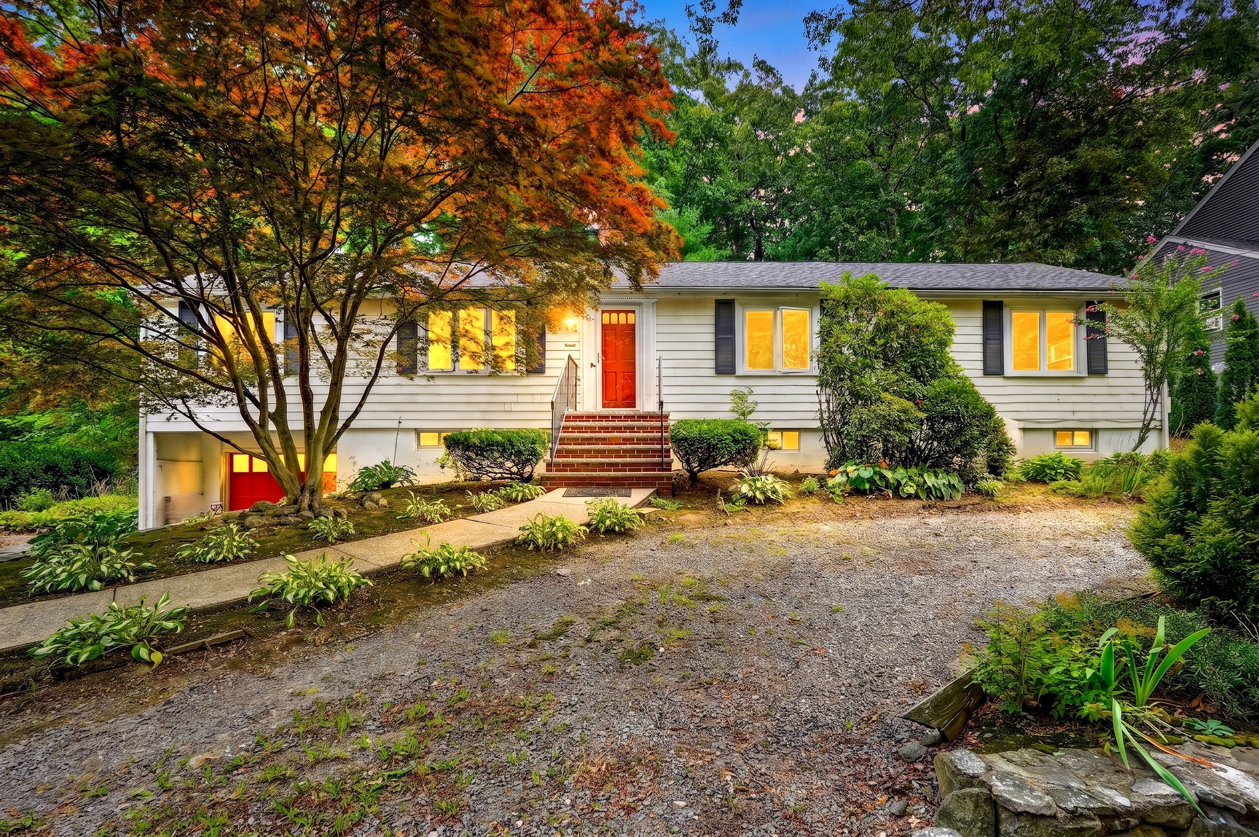 12 Watertown St | Lexington,&nbsp;MA&nbsp;02420