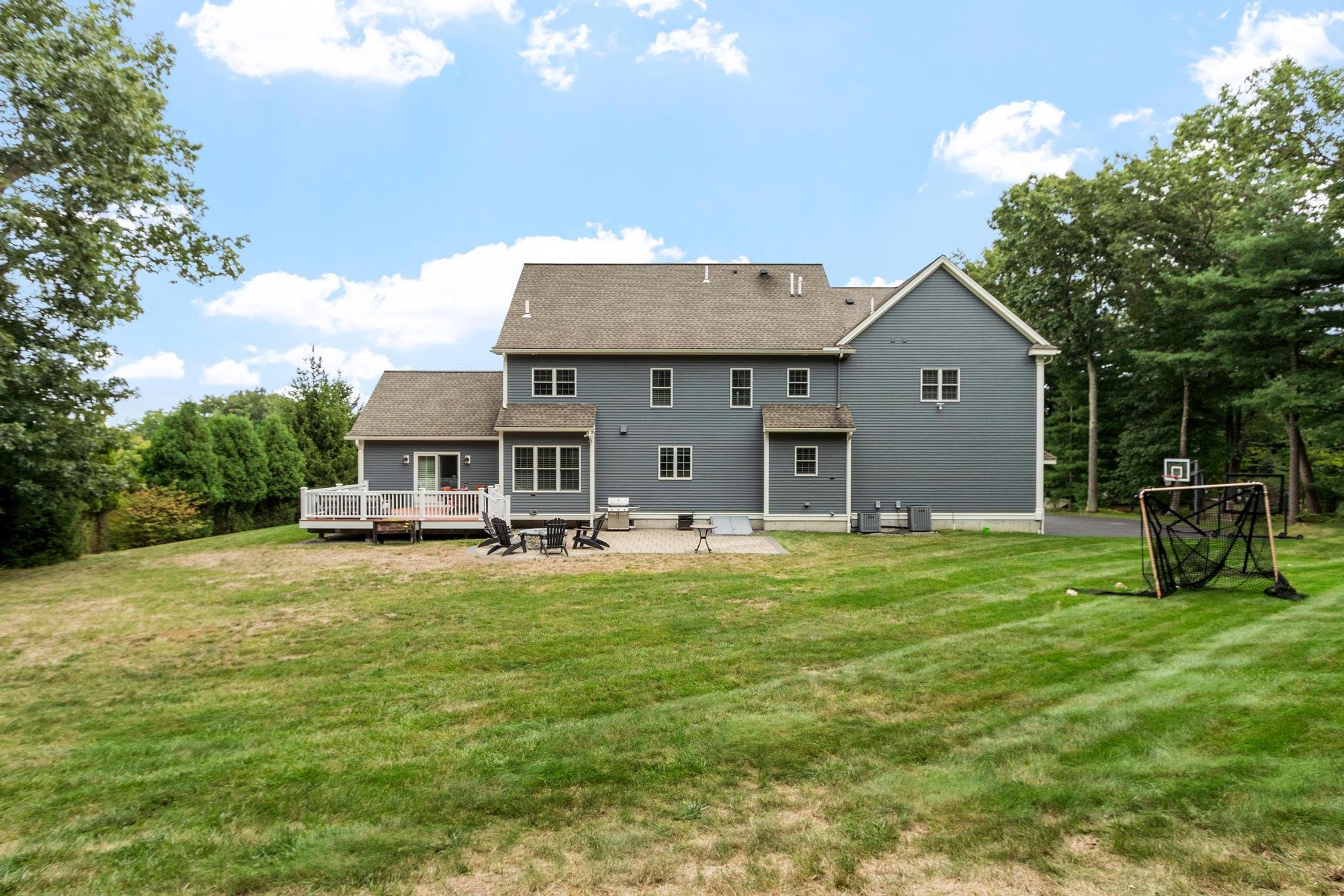 48 Robinson Drive Bedford Massachusetts Job 40742 0006.jpg