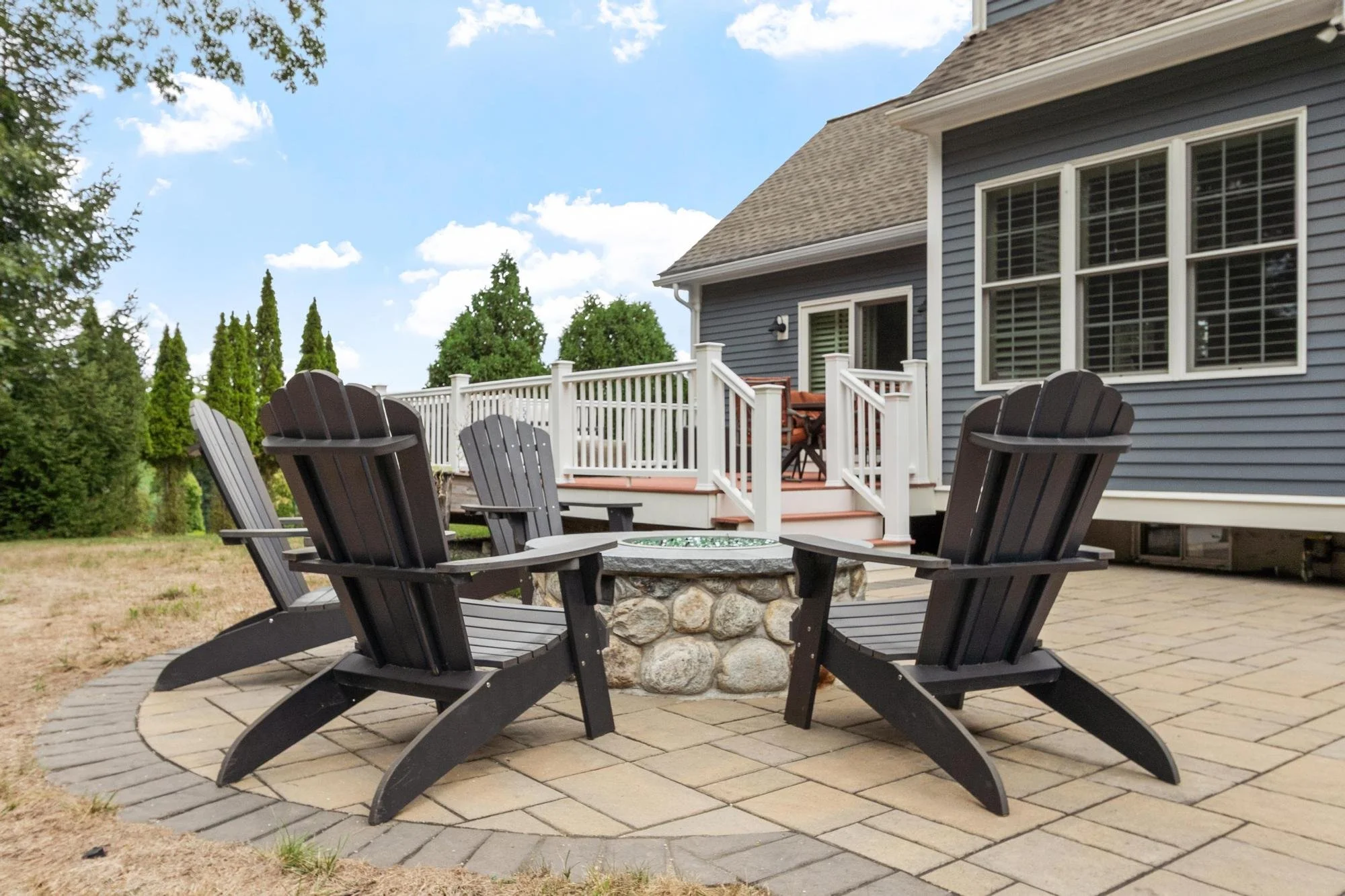 48 Robinson Drive Bedford Massachusetts Job 40742 0009.jpg