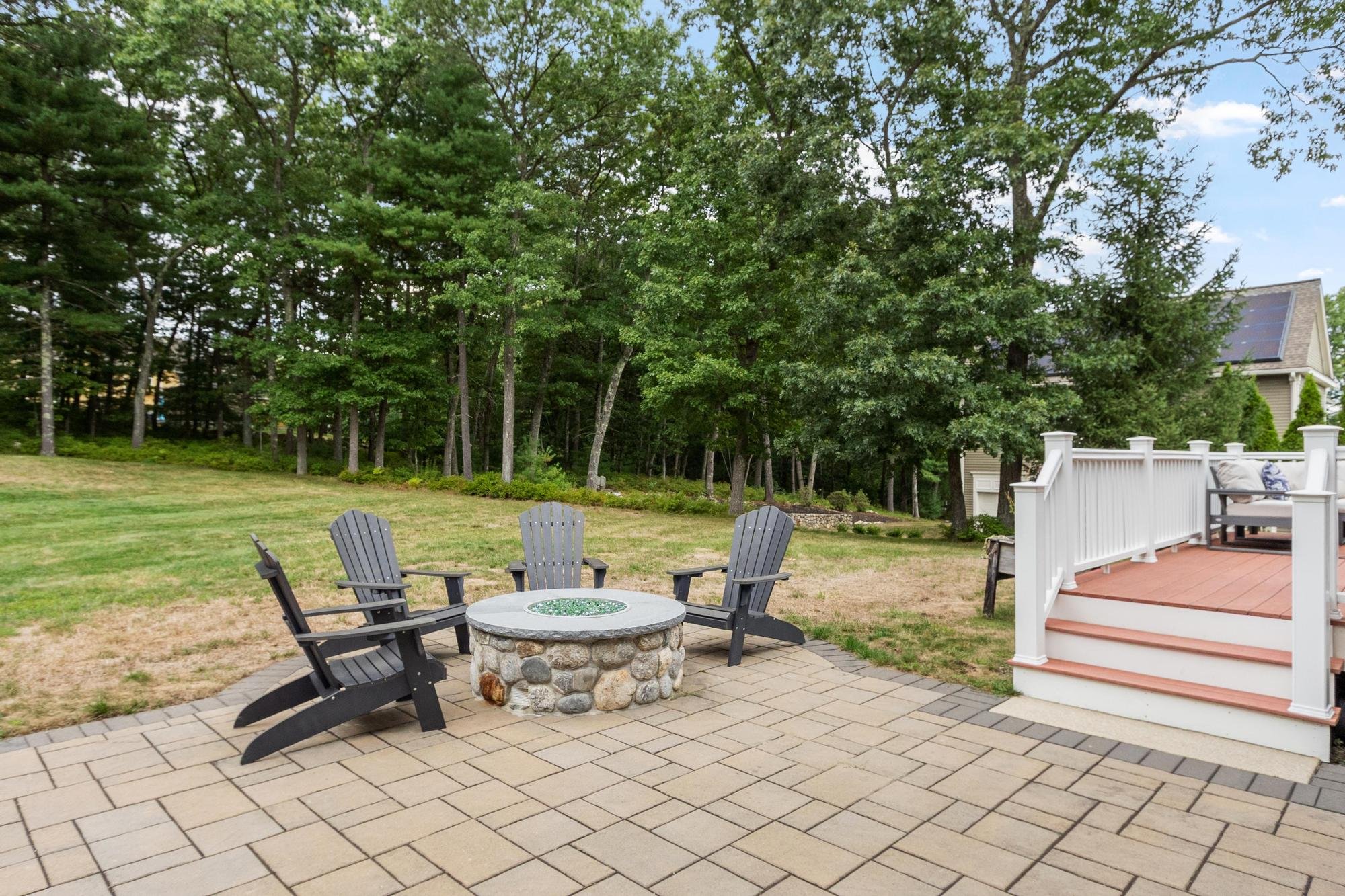 48 Robinson Drive Bedford Massachusetts Job 40742 0010.jpg