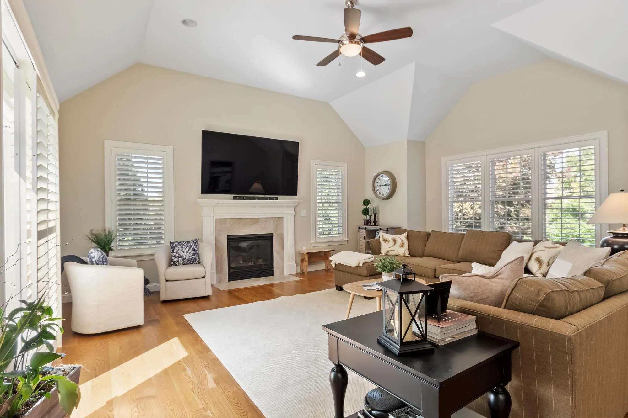 48 Robinson Drive Bedford Massachusetts Job 40742 0031.jpg