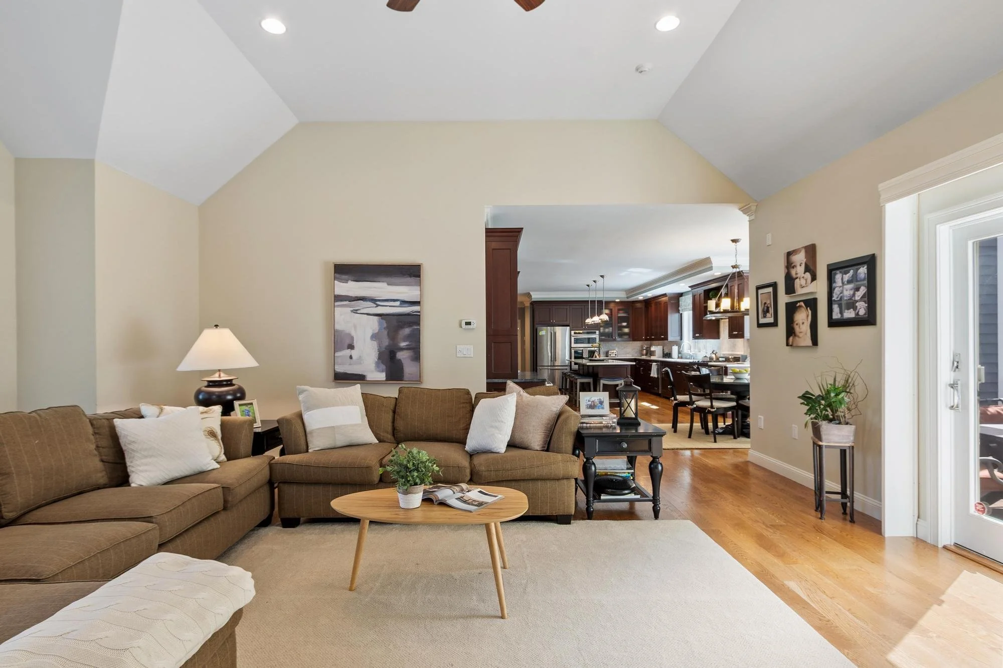 48 Robinson Drive Bedford Massachusetts Job 40742 0033.jpg