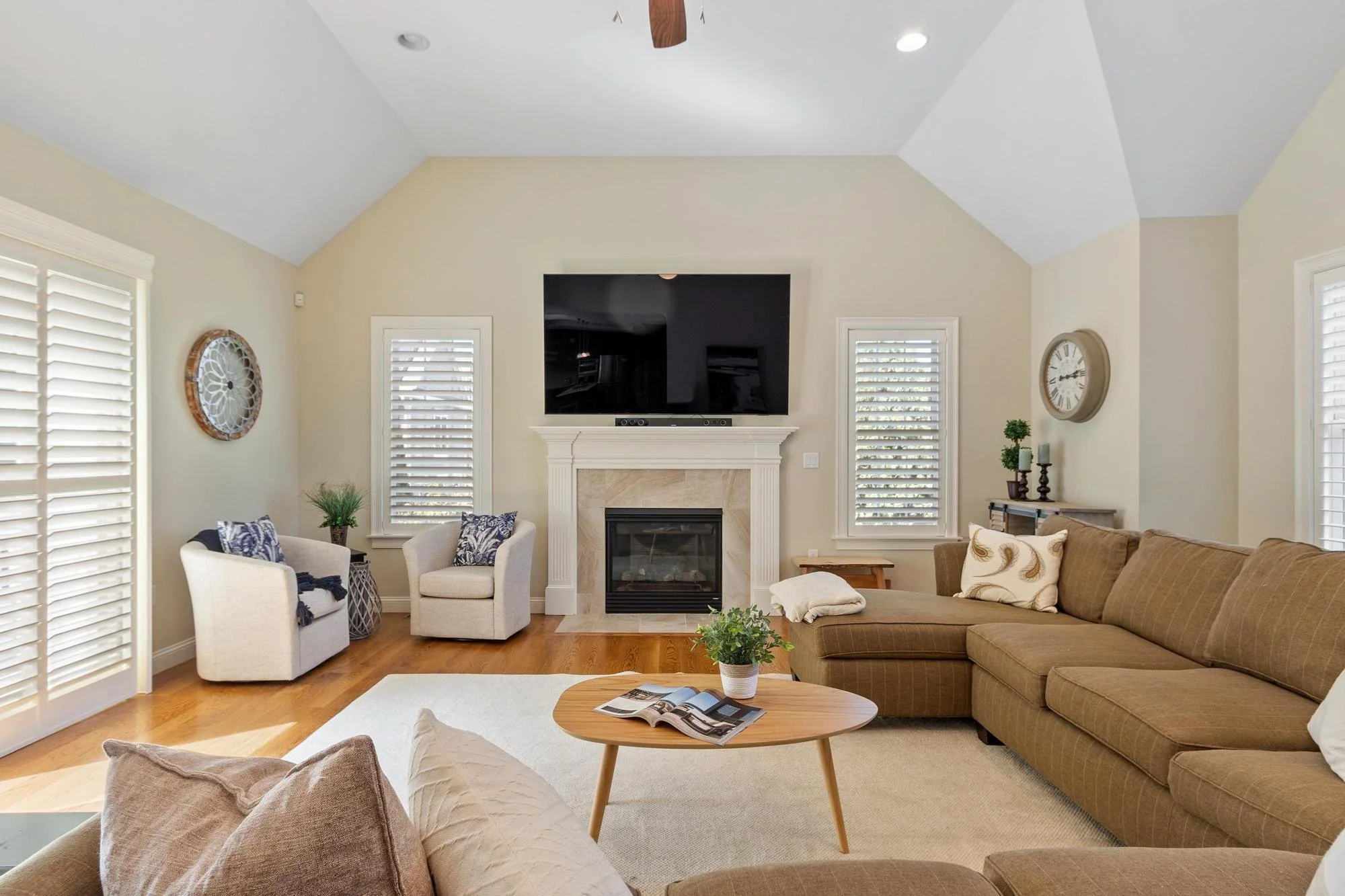 48 Robinson Drive Bedford Massachusetts Job 40742 0034.jpg