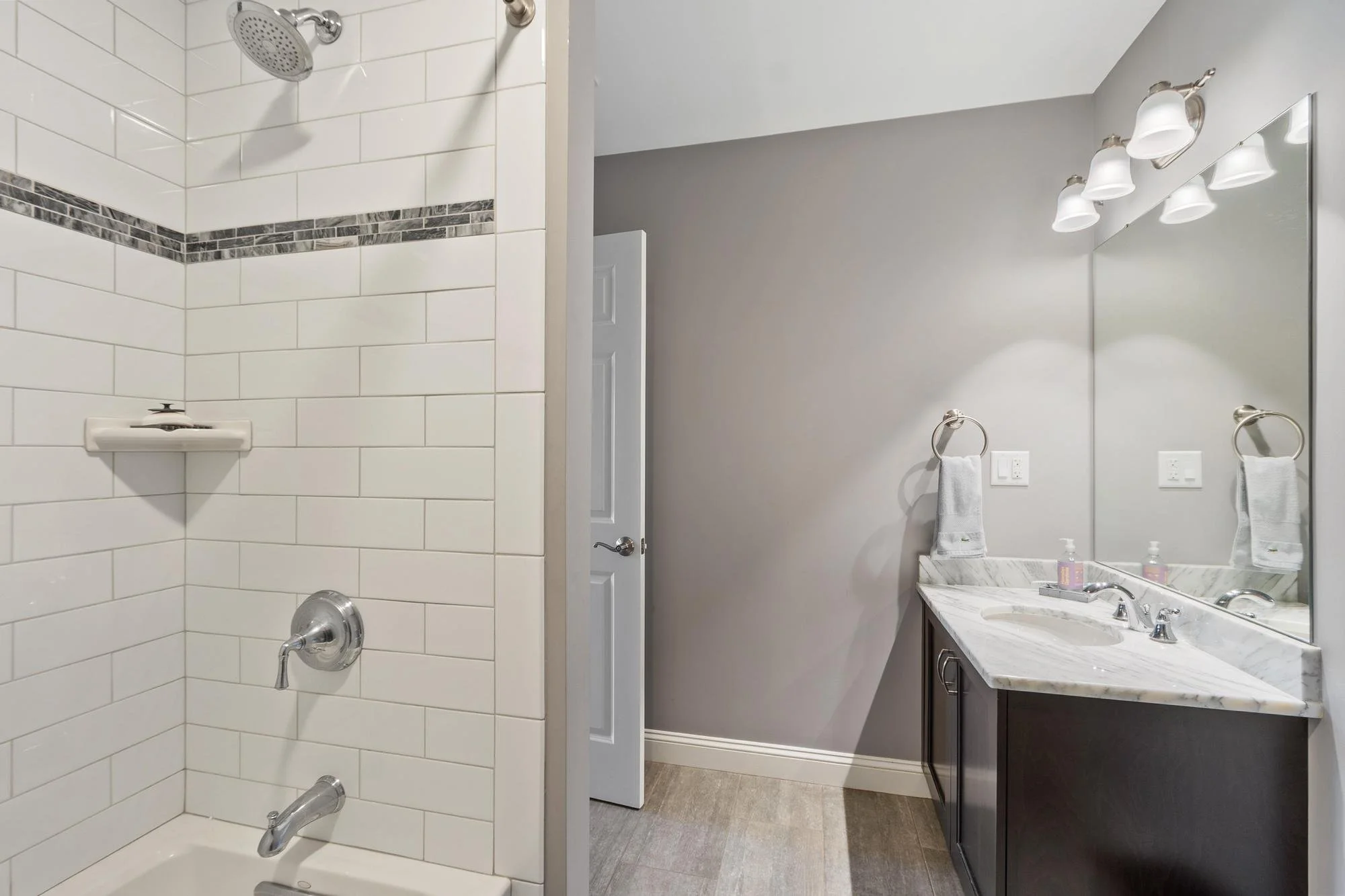 48 Robinson Drive Bedford Massachusetts Job 40742 0058.jpg