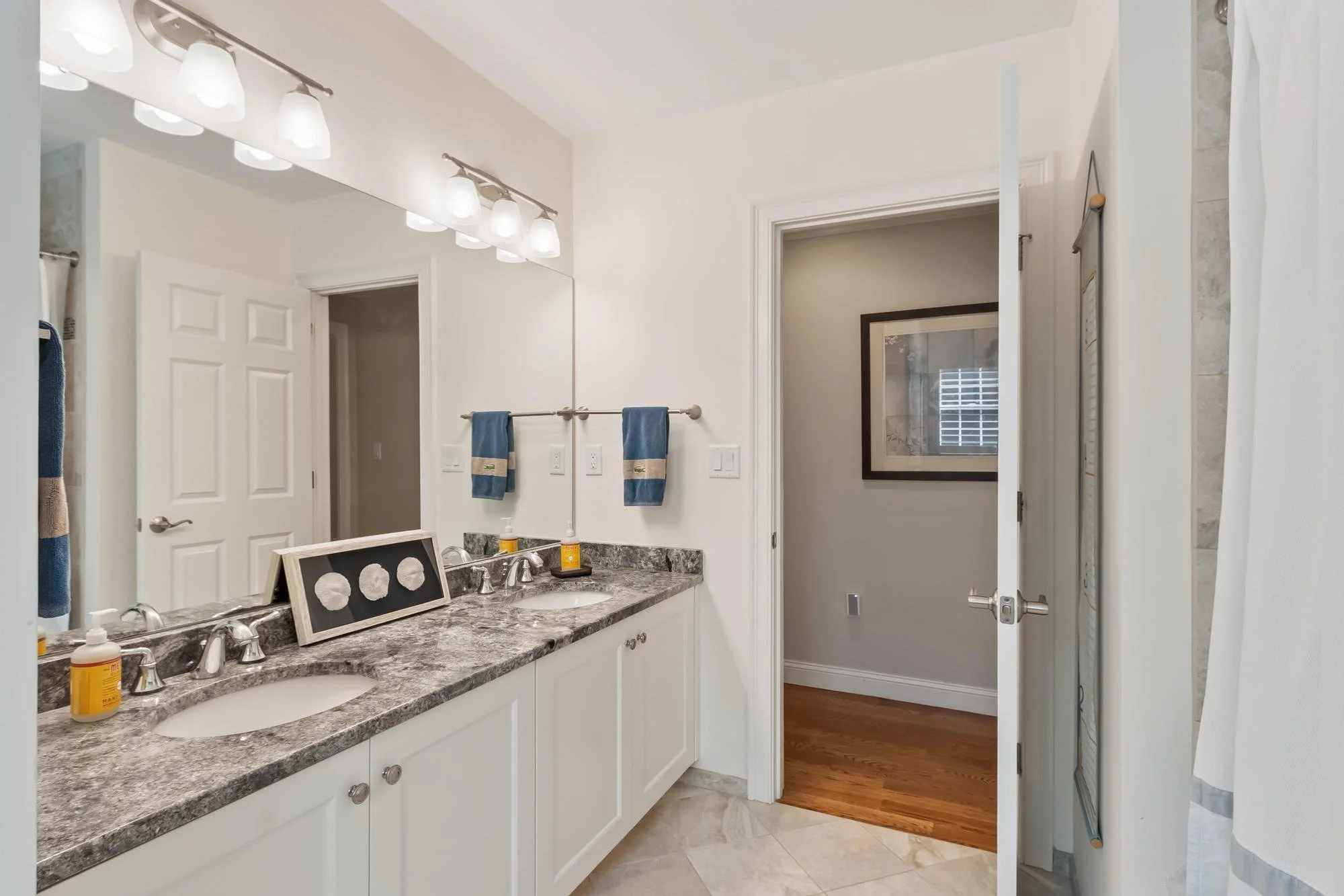 48 Robinson Drive Bedford Massachusetts Job 40742 0063.jpg