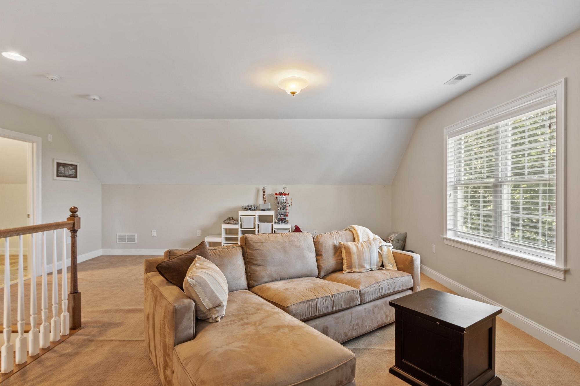 48 Robinson Drive Bedford Massachusetts Job 40742 0083.jpg