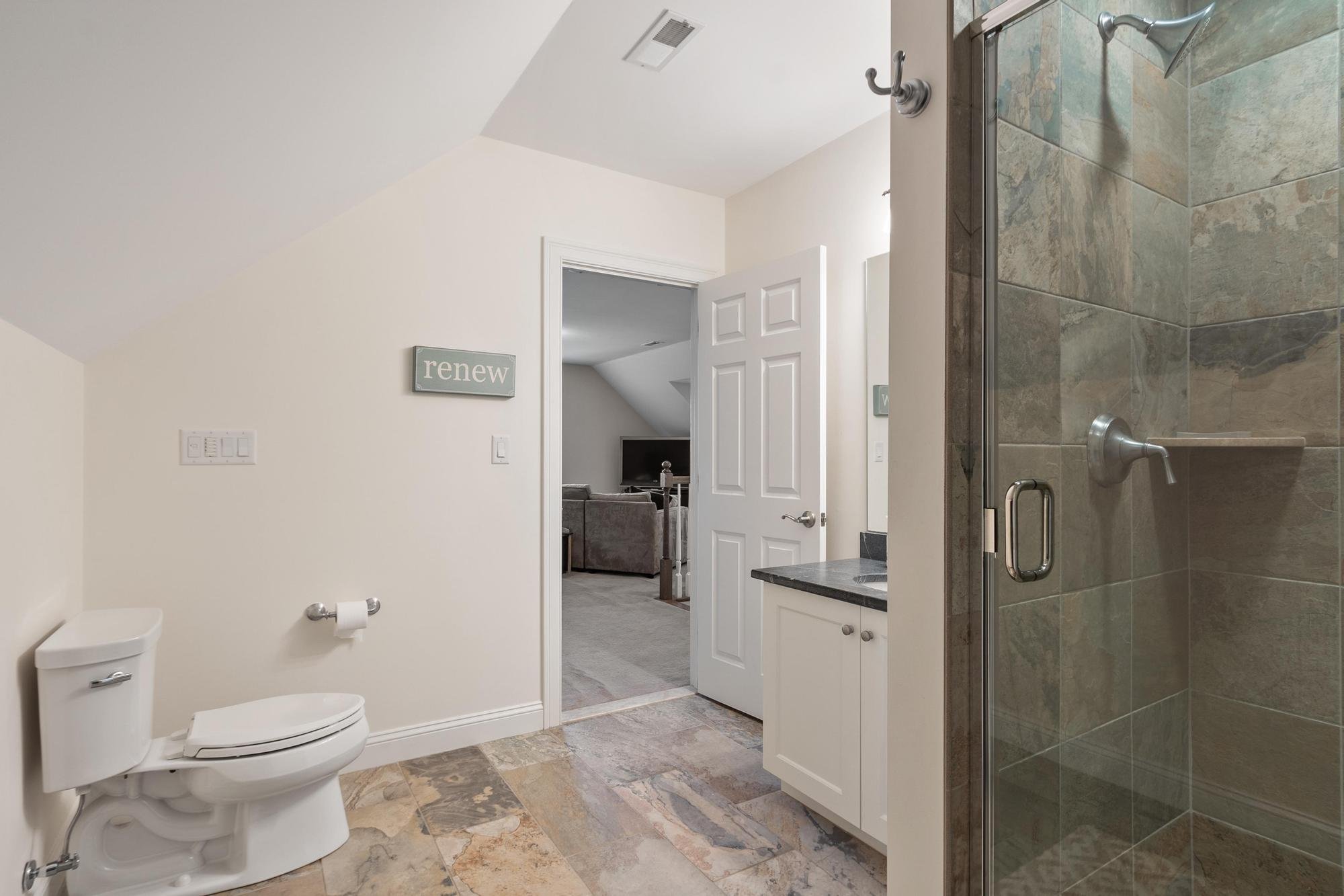 48 Robinson Drive Bedford Massachusetts Job 40742 0085.jpg