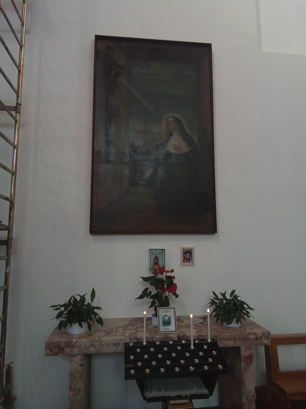 santa maria annunciata in chiesa rossa 12.jpg