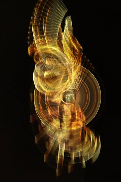 Hybrid motion-controlled composition formed through programmed camera movements in continuous and stepped movements.