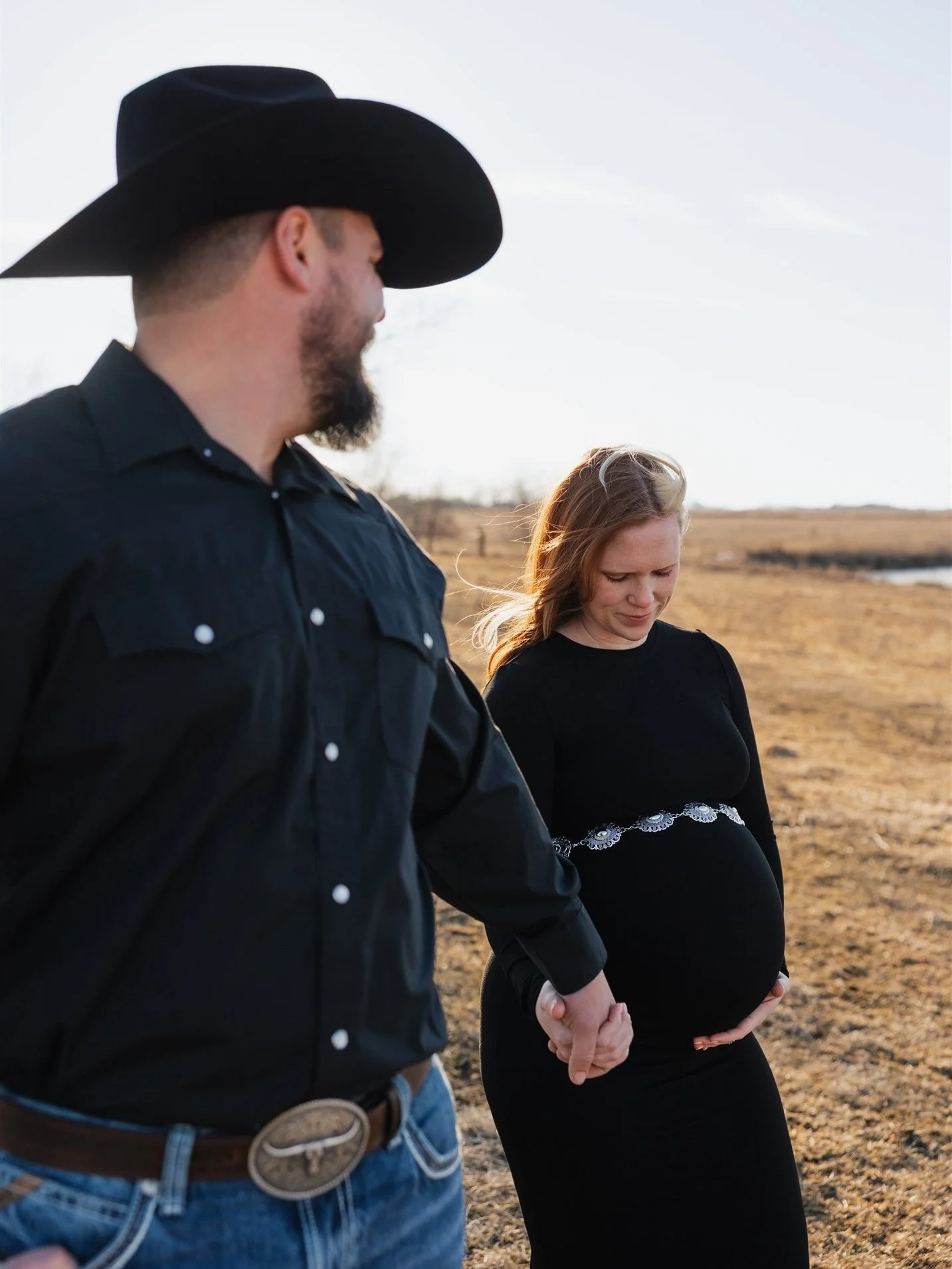 If you need a photographer who'll go through cow 💩 for the shots, I&rsquo;m your girl