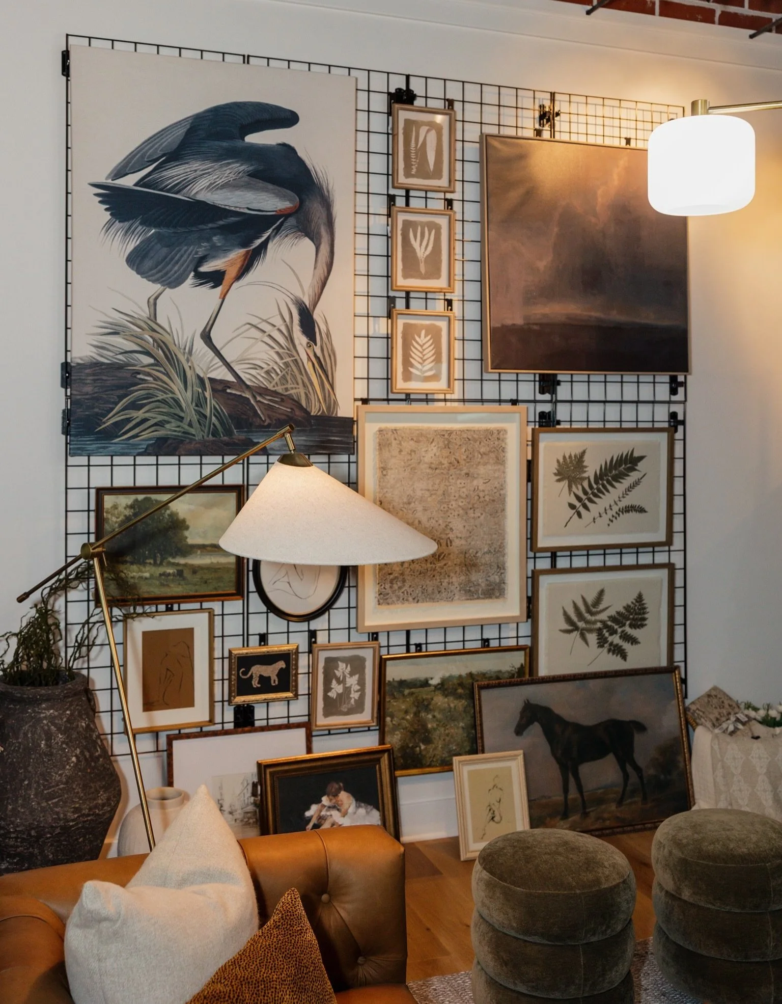 Jumped out of my comfort zone &amp; did a little interior photography for @km_d_and_d &amp; I loved every second of it! 🕯️🤎