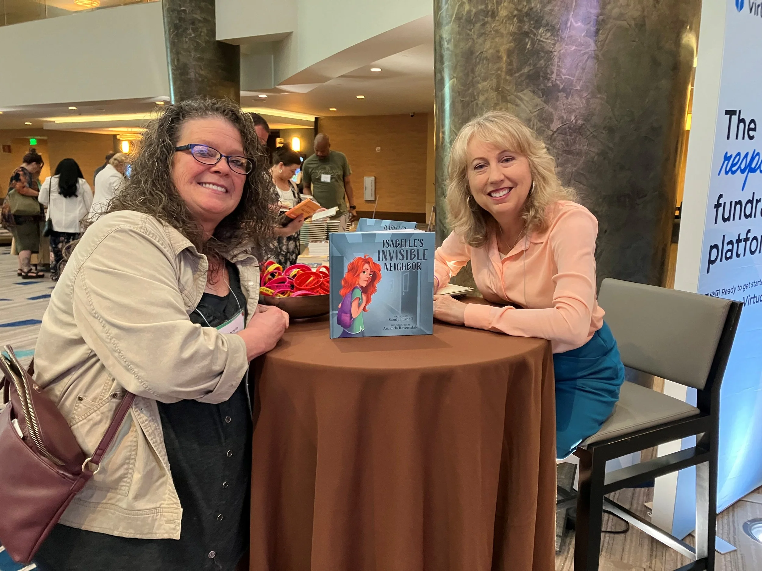 Sandy Furnell book signing at Citygate Network conference