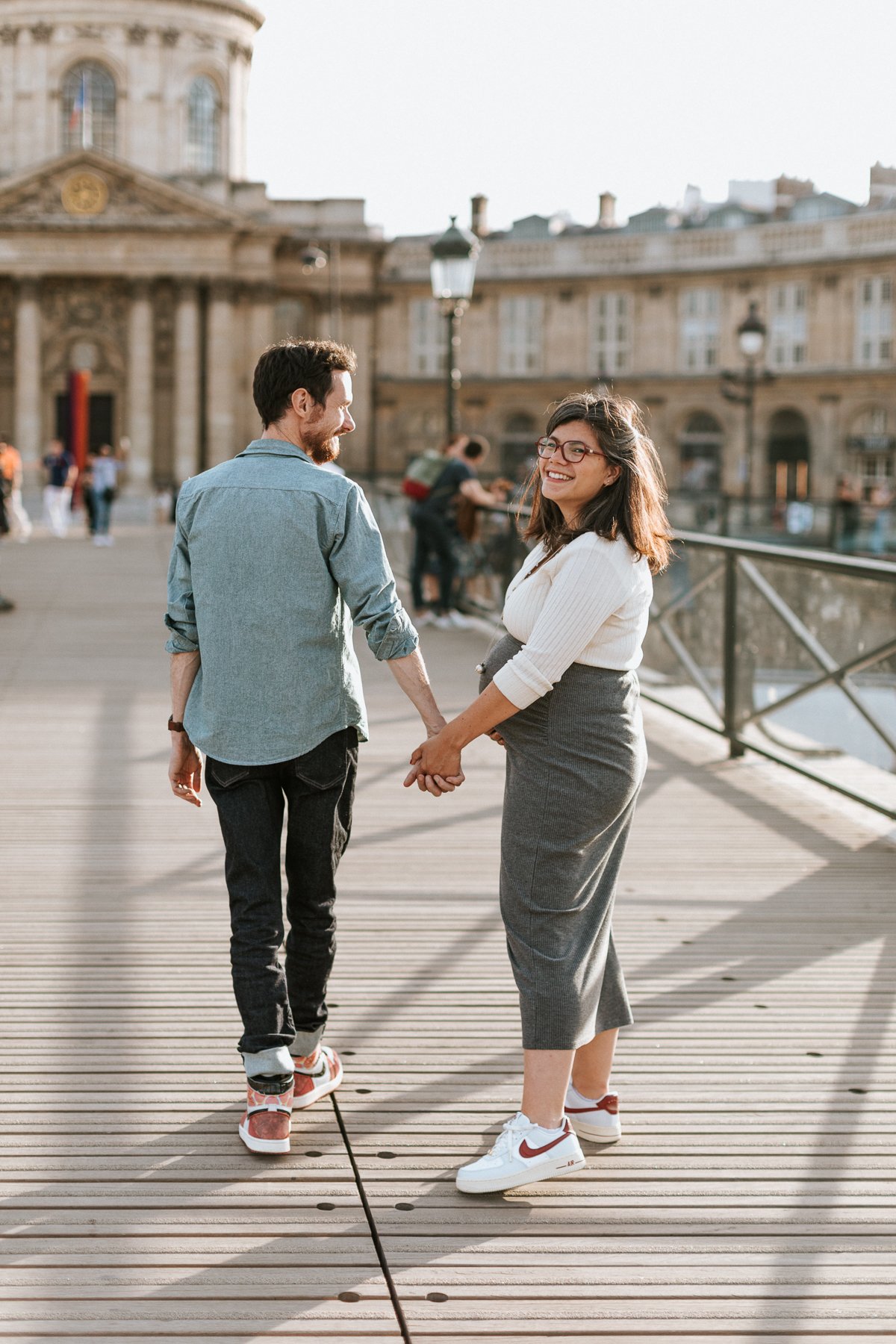 grossesse-paris-louvre6.jpg