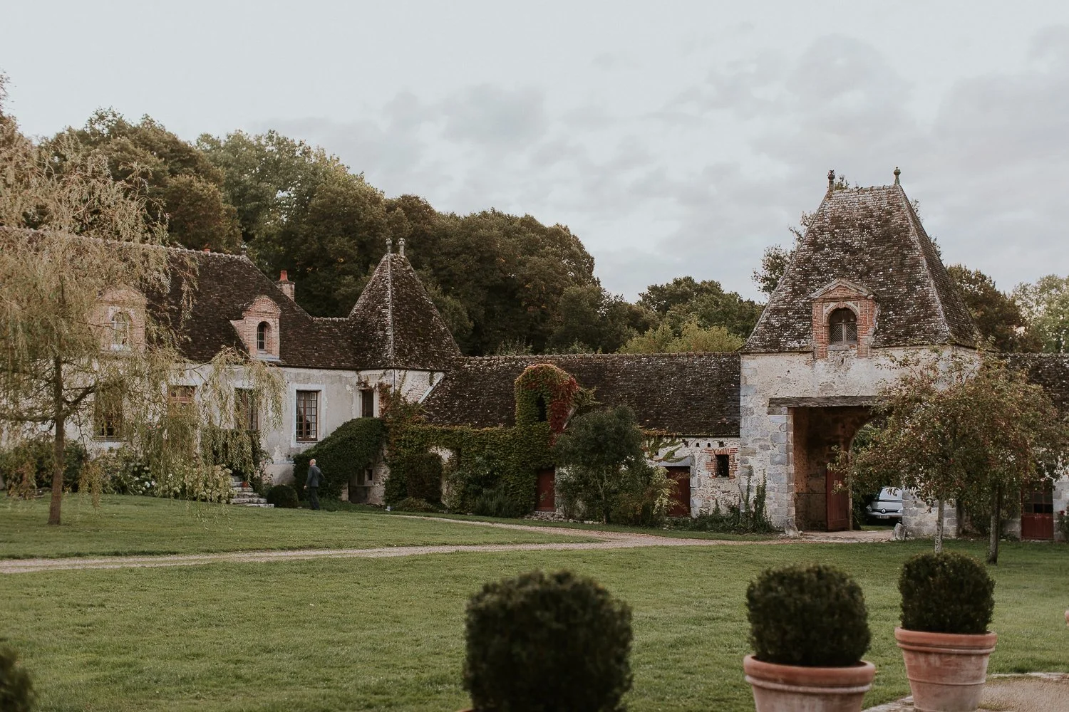 mariage-relaisdeneuville_CAMILLEMARCIANO_HD_37.jpg