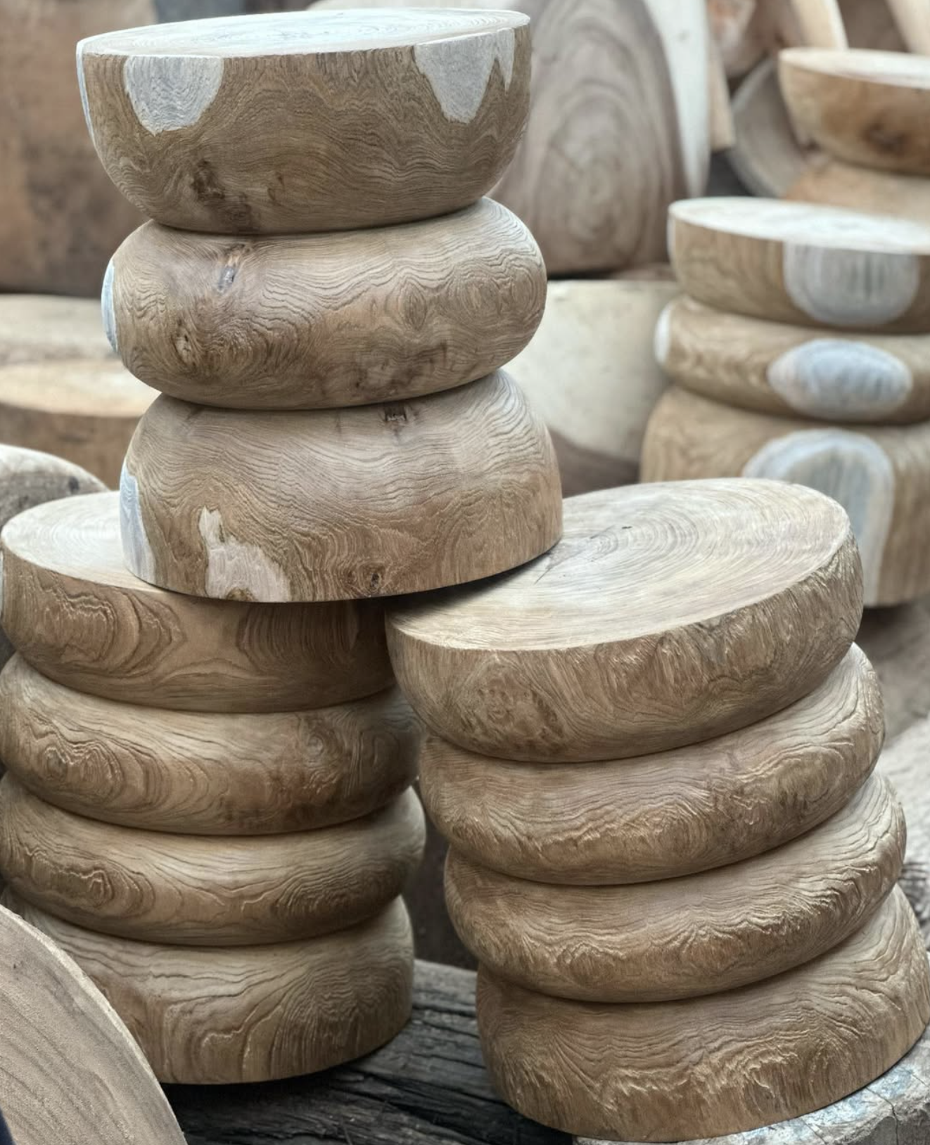 Teak vs Suar Wood: Which is Better for Luxury Furniture?