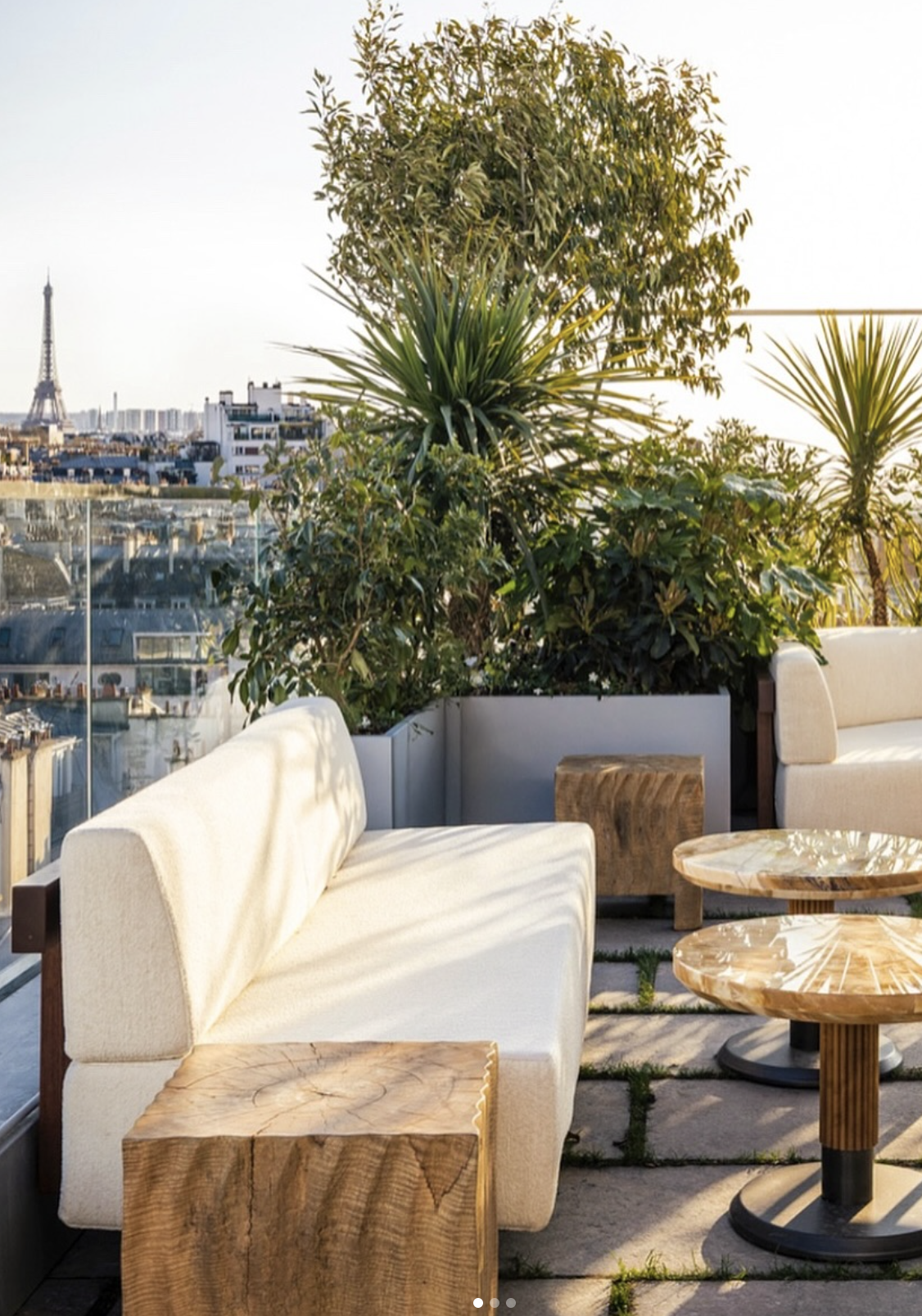 Mango Wood Furniture: Pros, Cons, and Why Designers Use It