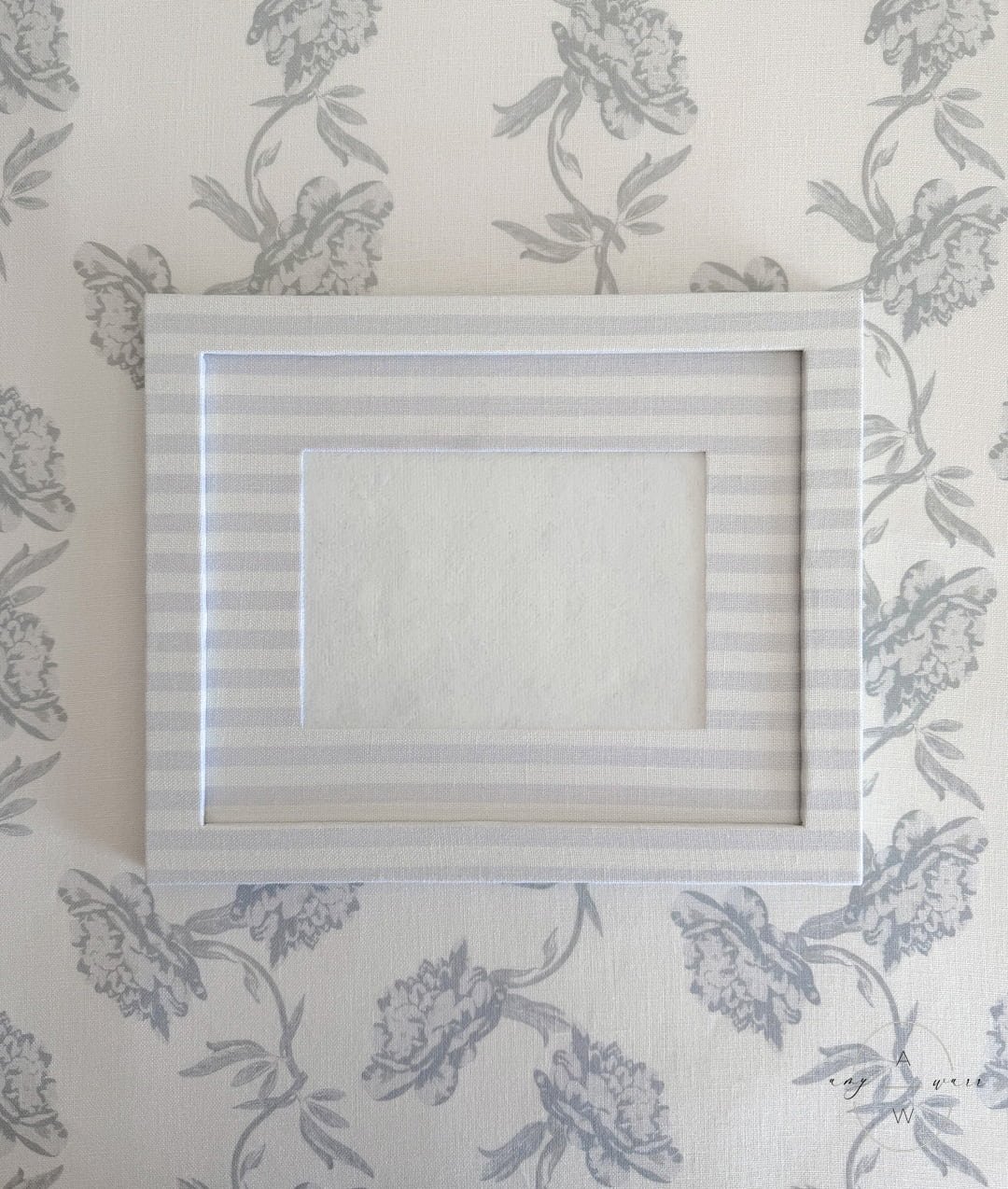 amy-warr-fabric-frames-stripes-blue-large.jpg