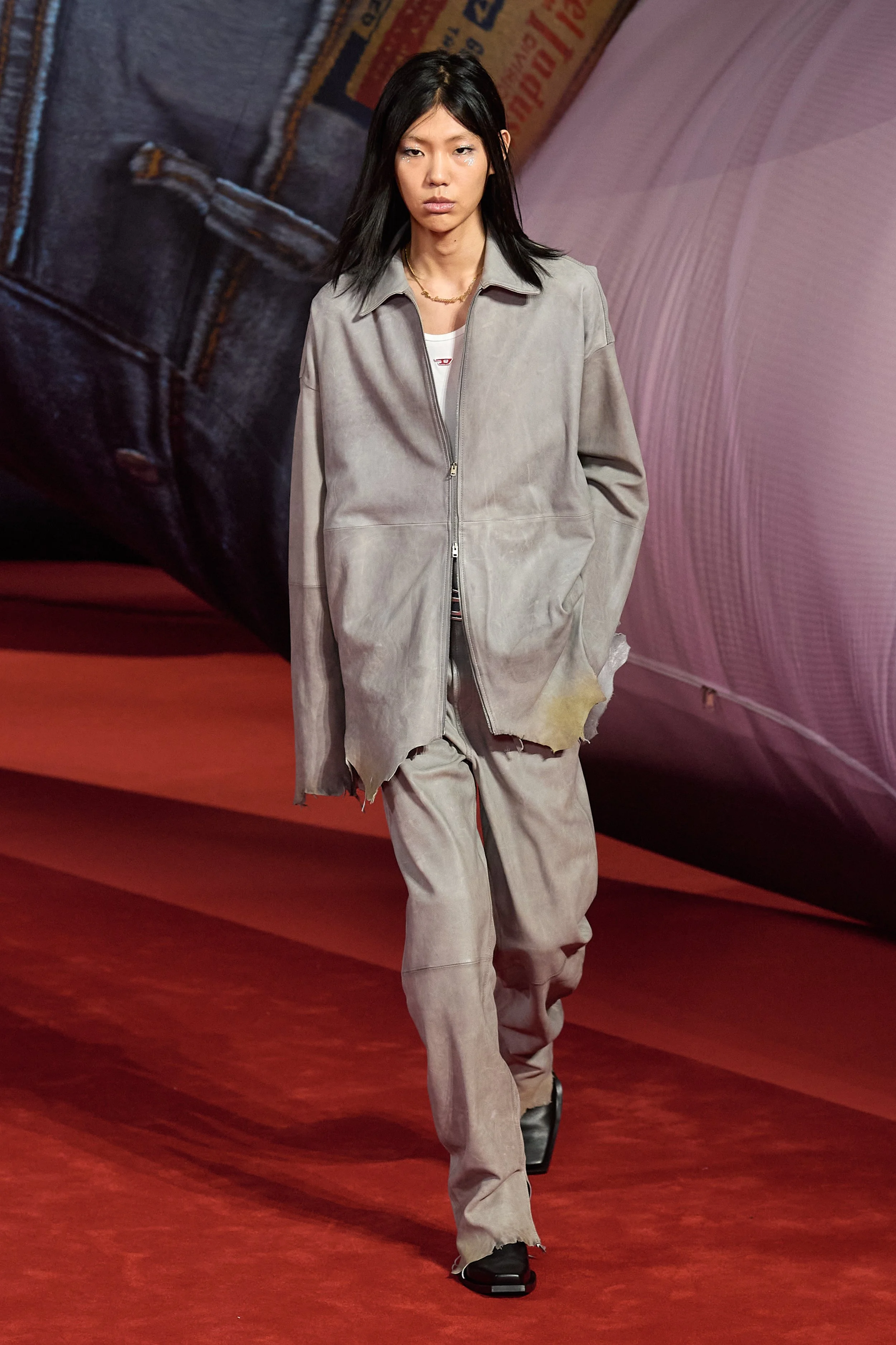 Diesel FW22 look 17.jpg