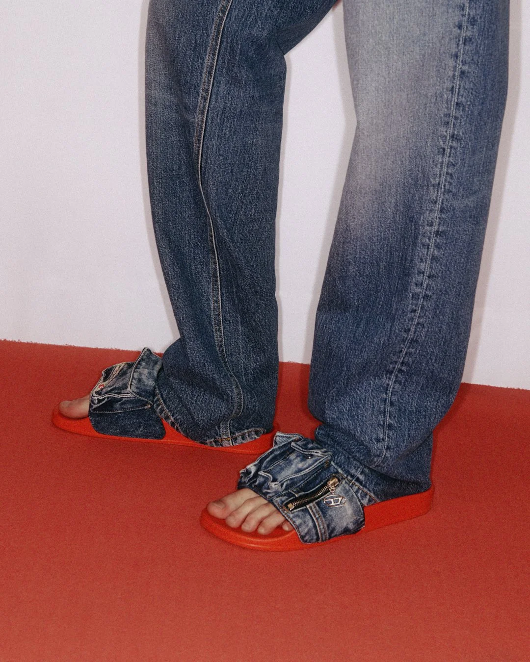 DIESEL RUNWAY SHOW SS23 _BACKSTAGE_PH ALESSANDRO OLIVA_4_5_220920_DIESEL_BACKSTAGE_007.jpg