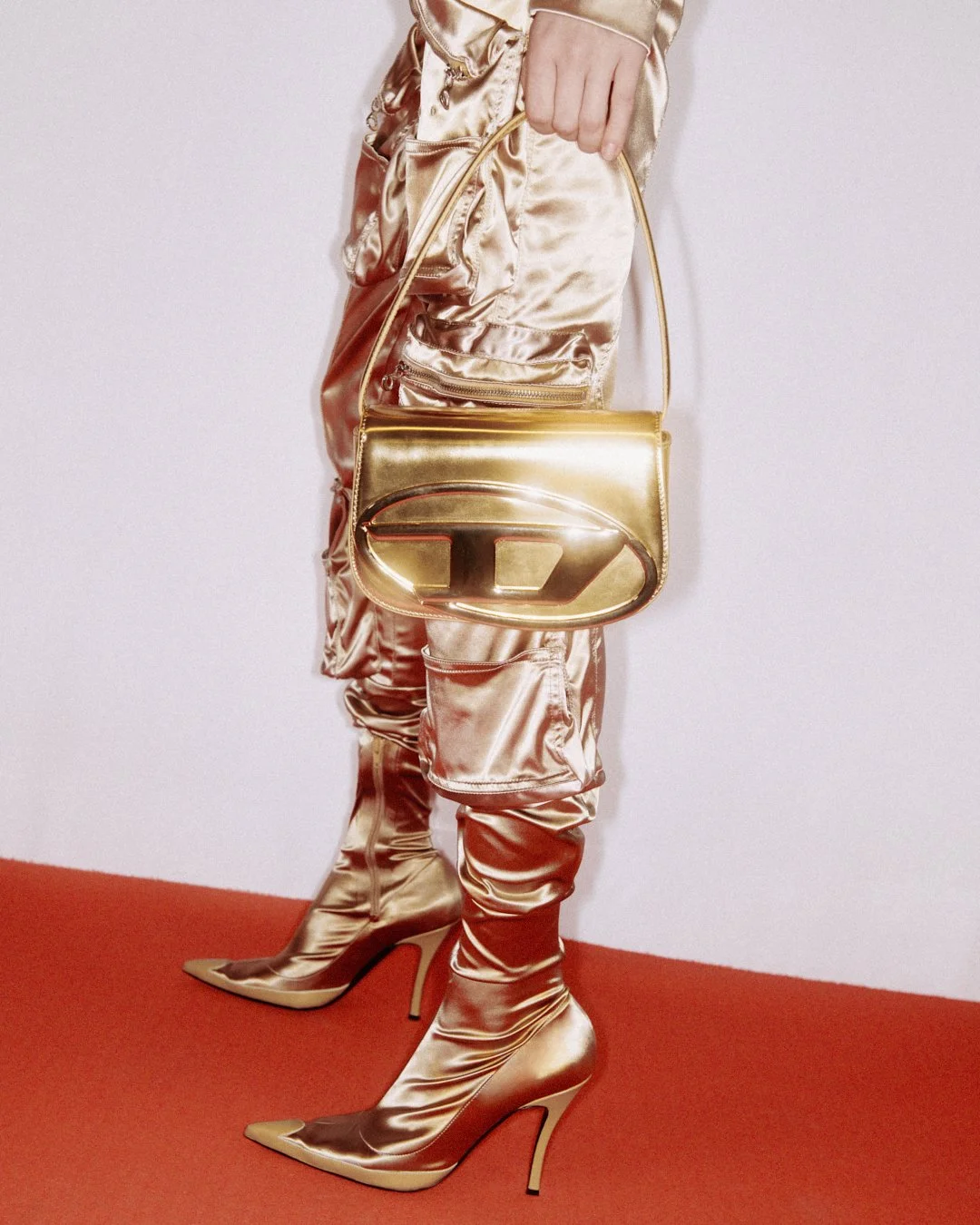 DIESEL RUNWAY SHOW SS23 _BACKSTAGE_PH ALESSANDRO OLIVA_4_5_220920_DIESEL_BACKSTAGE_100.jpg