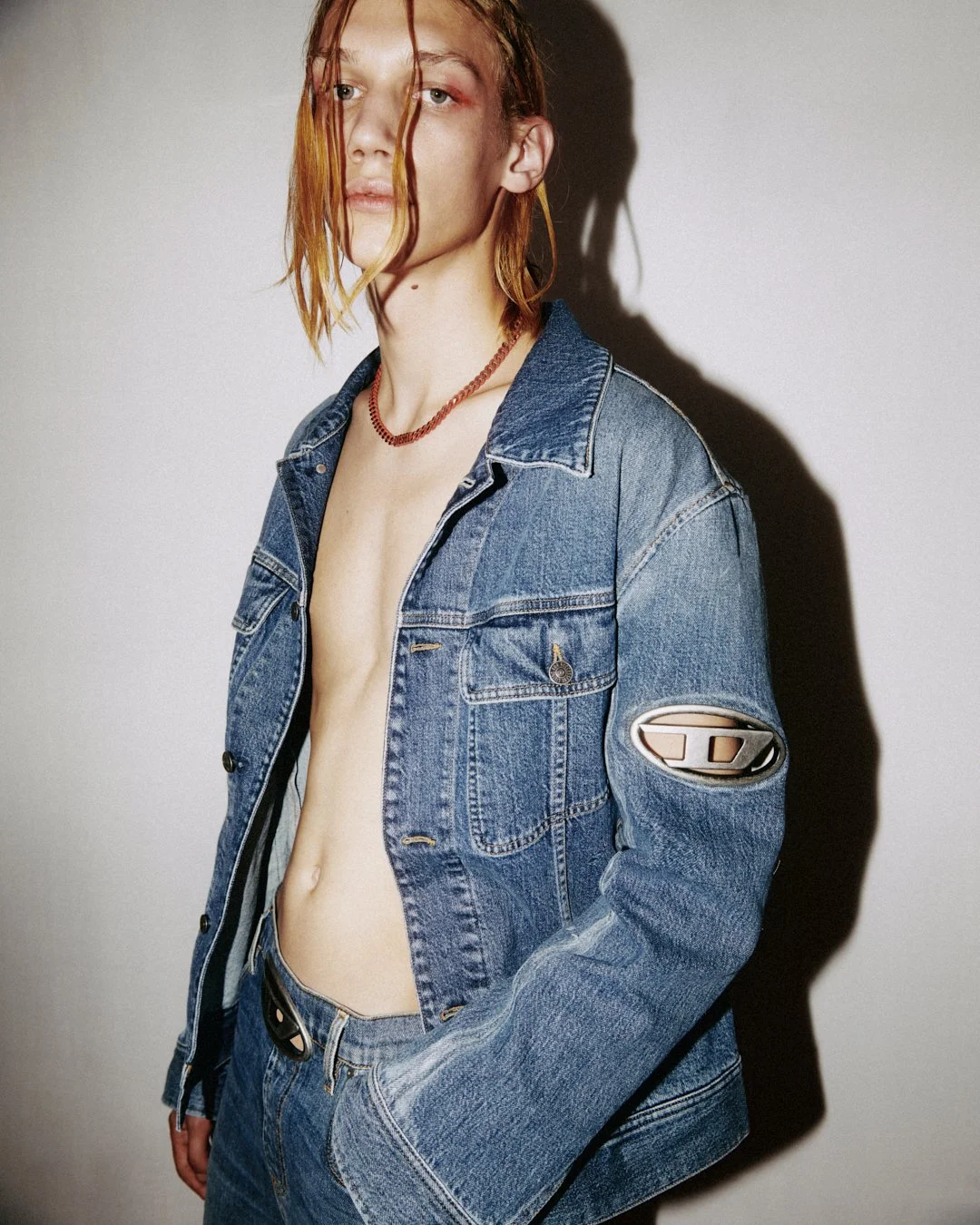 DIESEL RUNWAY SHOW SS23 _BACKSTAGE_PH ALESSANDRO OLIVA_4_5_220921_DIESEL_SHOW_BACKSTAGE_0935.jpg