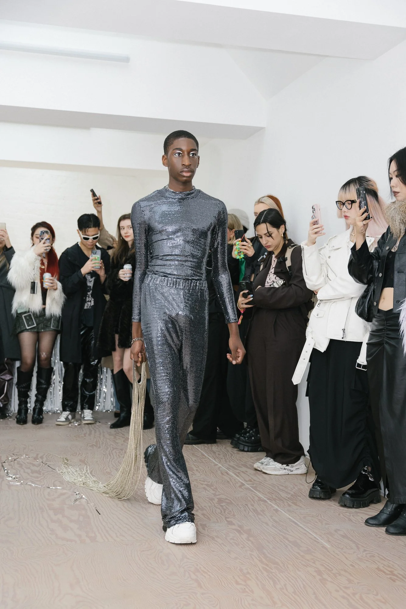 RAY CHU_FW23_LOOK 15_.jpg