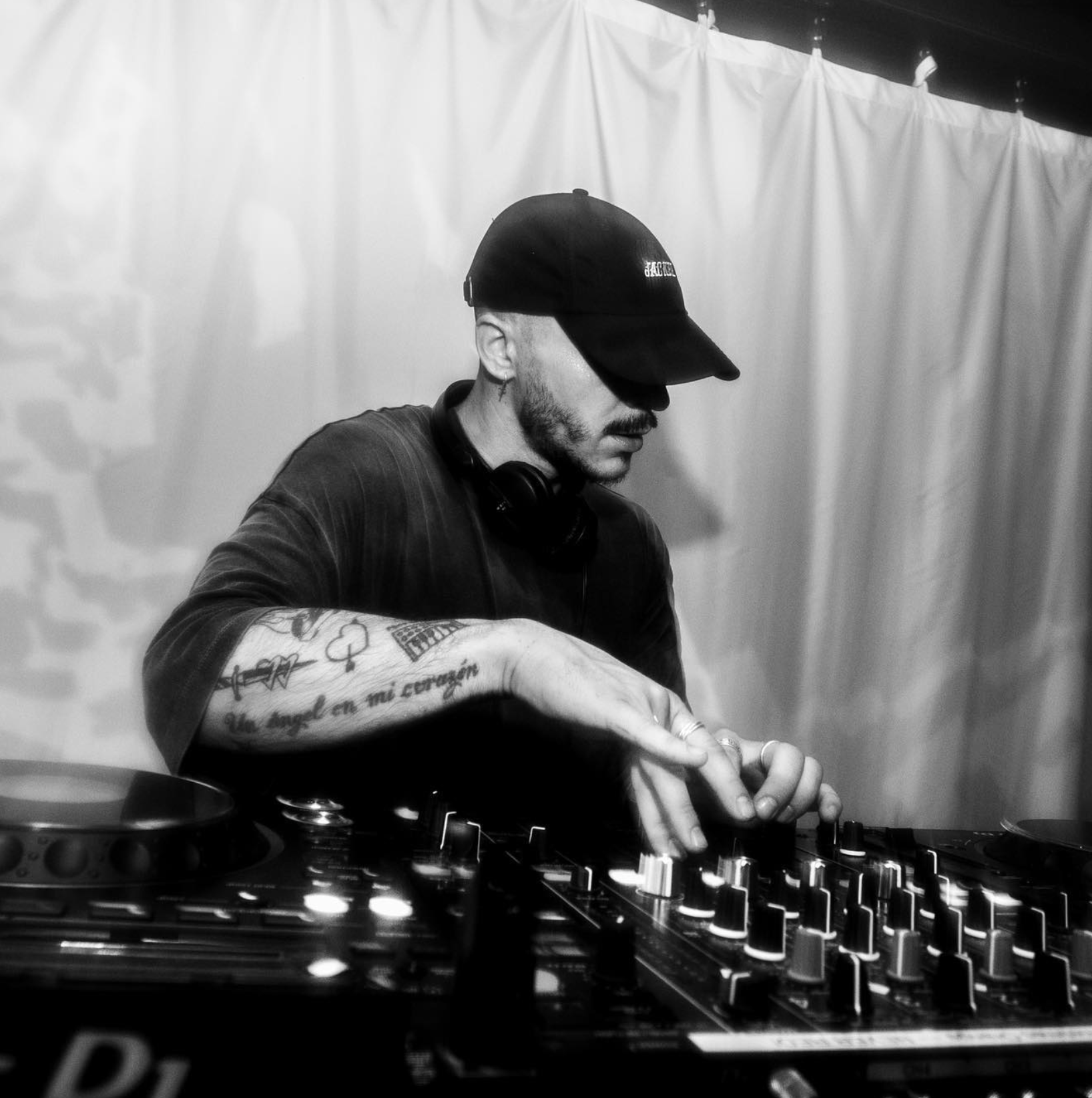 Screenshot 2023-03-31 at 13.33.54.png