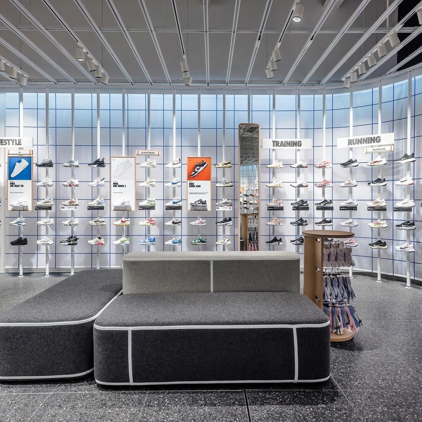 @dundrumtc launch new @nike store today! Head down for live DJs and much more to celebrate the launch of this modern space! 

The store will soon hold training classes too with running clubs, connecting to the local community through sport and fitnes