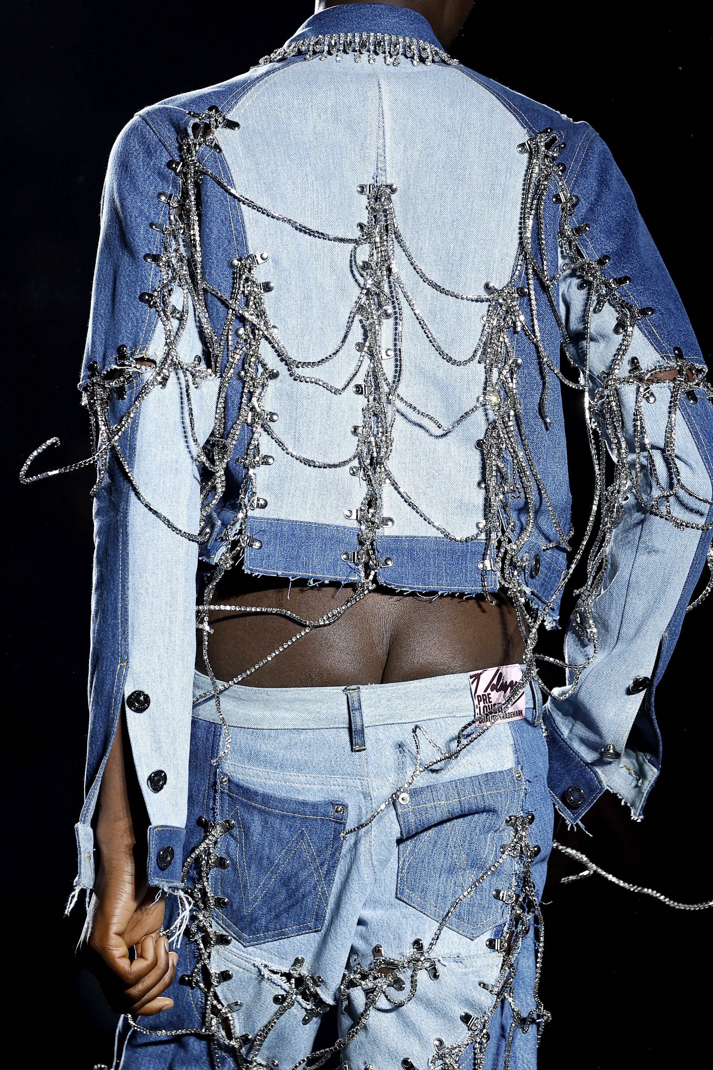 Velasquez 110175.JPG